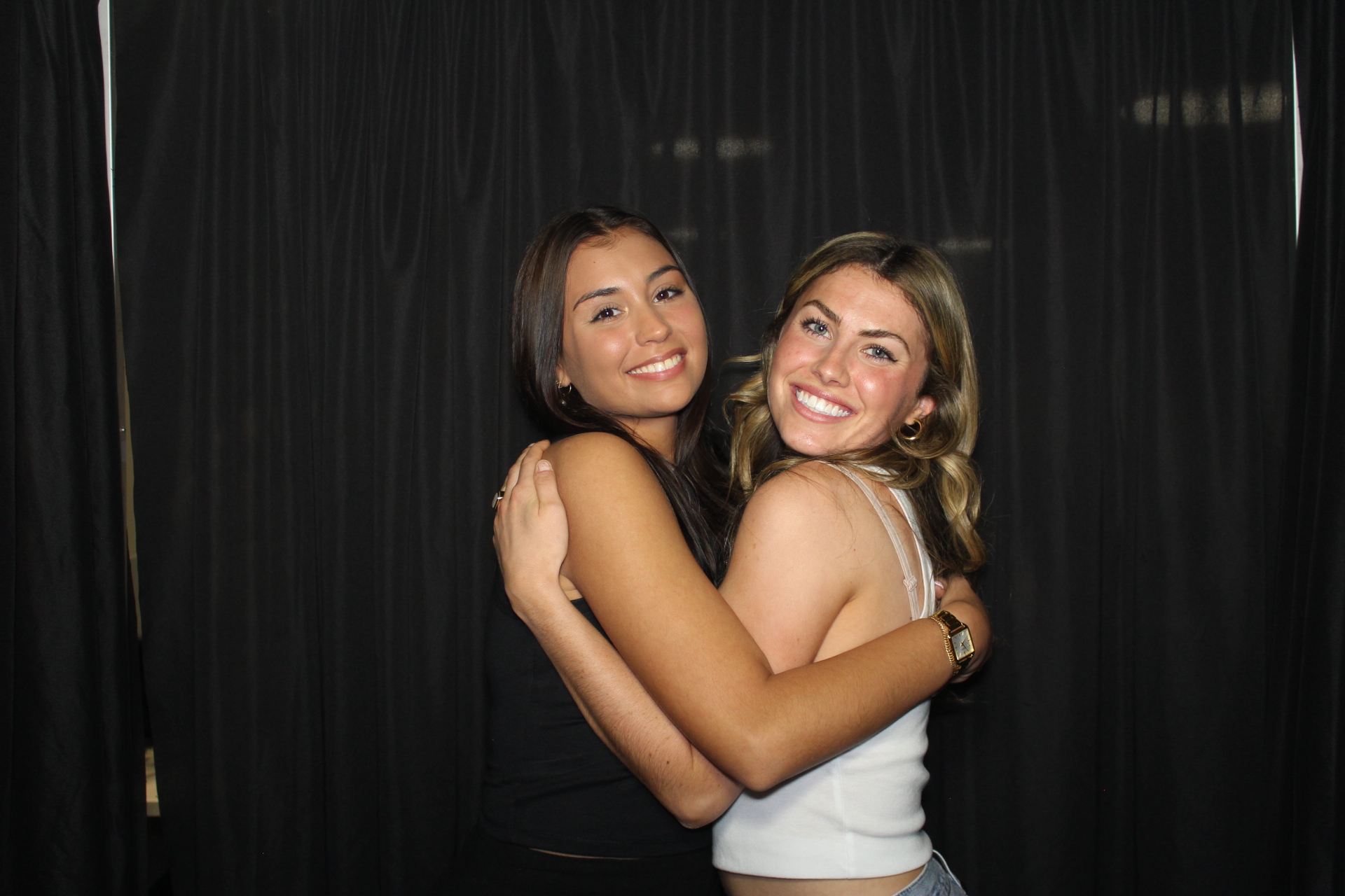 Delta Zeta Bid Day | View more photos from the event at gallery.photoboothcincy.com/u/PhotoBoothCincy/Delta-Zeta-Bid-Day