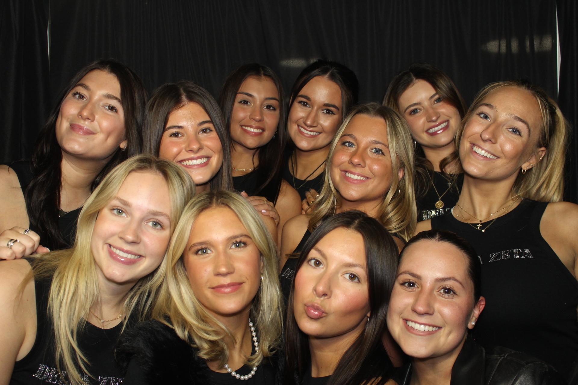 Delta Zeta Bid Day | View more photos from the event at gallery.photoboothcincy.com/u/PhotoBoothCincy/Delta-Zeta-Bid-Day