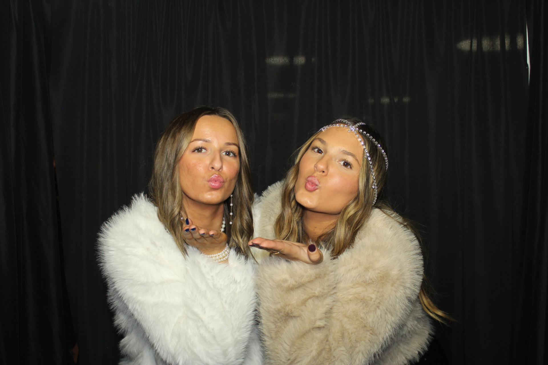Delta Zeta Bid Day | View more photos from the event at gallery.photoboothcincy.com/u/PhotoBoothCincy/Delta-Zeta-Bid-Day