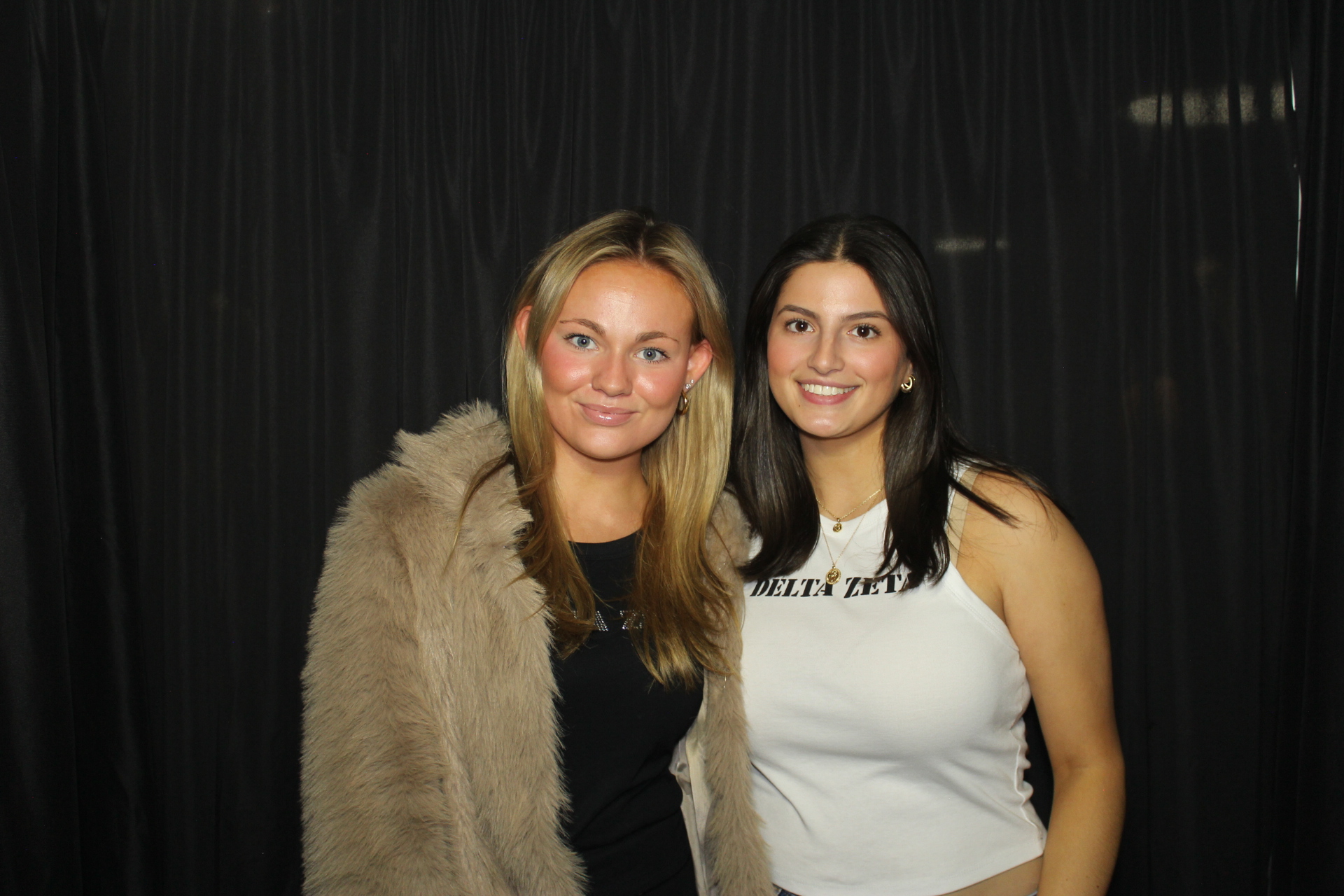 Delta Zeta Bid Day | View more photos from the event at gallery.photoboothcincy.com/u/PhotoBoothCincy/Delta-Zeta-Bid-Day