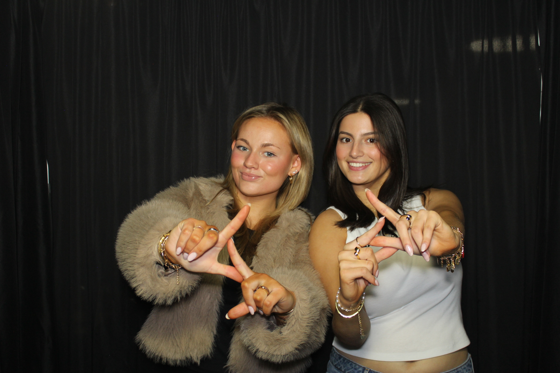 Delta Zeta Bid Day | View more photos from the event at gallery.photoboothcincy.com/u/PhotoBoothCincy/Delta-Zeta-Bid-Day