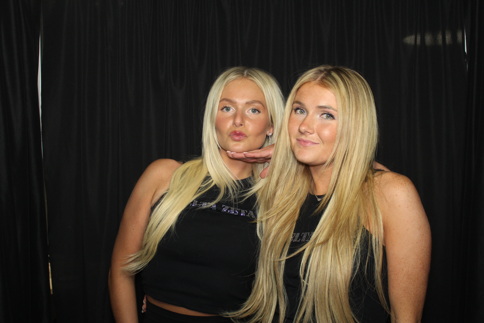 Delta Zeta Bid Day | View more photos from the event at gallery.photoboothcincy.com/u/PhotoBoothCincy/Delta-Zeta-Bid-Day
