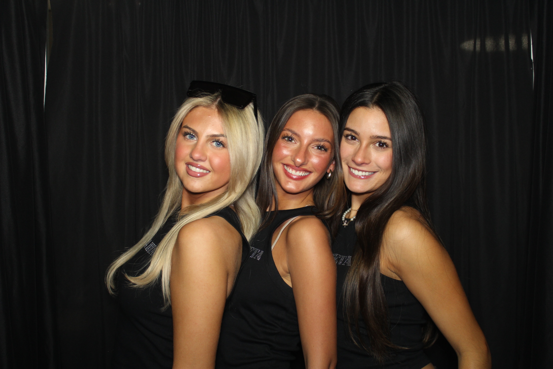 Delta Zeta Bid Day | View more photos from the event at gallery.photoboothcincy.com/u/PhotoBoothCincy/Delta-Zeta-Bid-Day