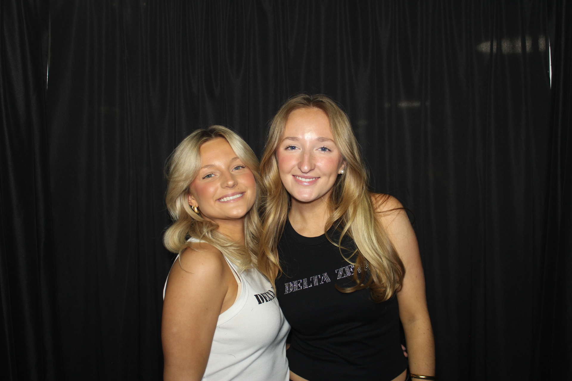 Delta Zeta Bid Day | View more photos from the event at gallery.photoboothcincy.com/u/PhotoBoothCincy/Delta-Zeta-Bid-Day