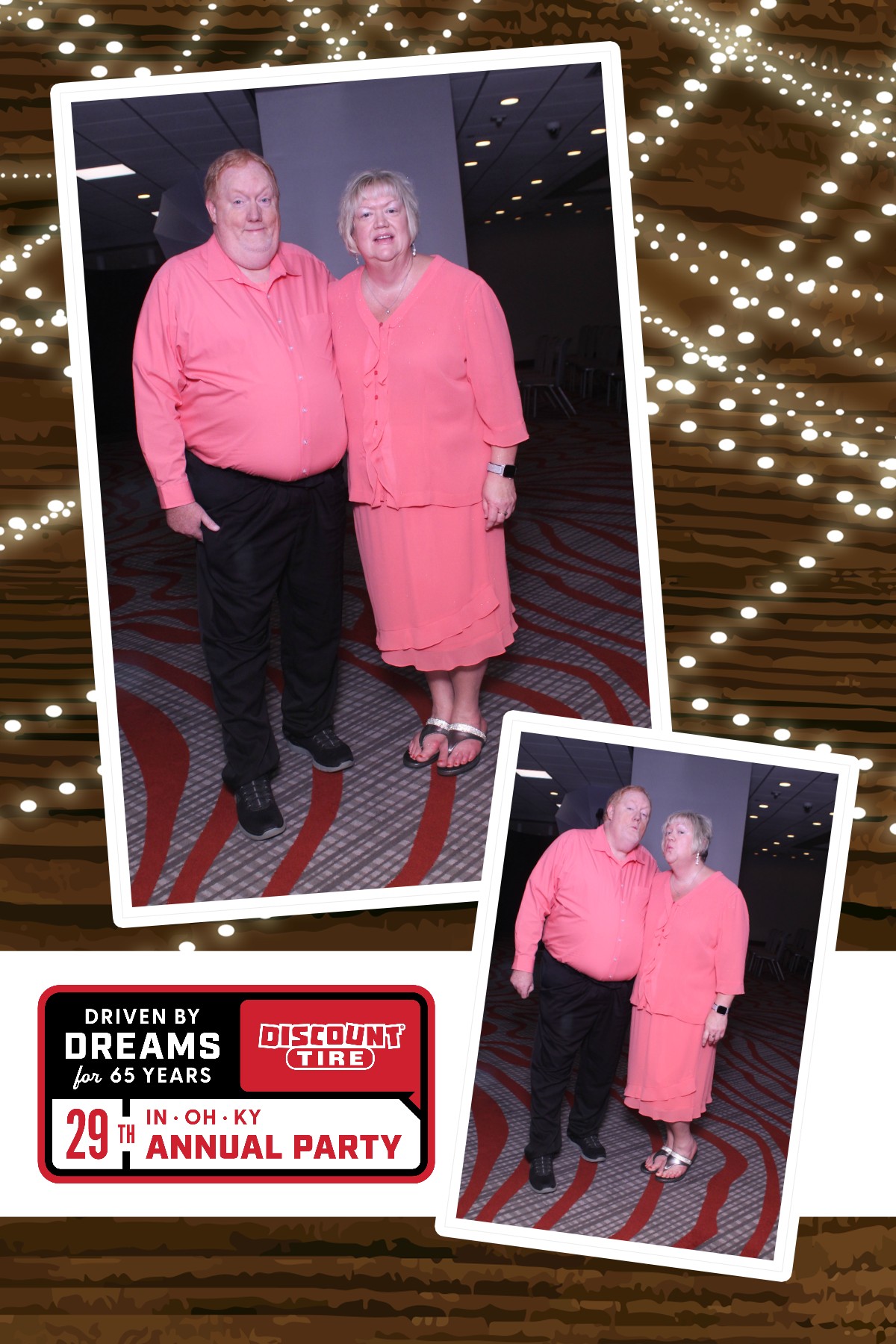 Discount Tire Employee Banquet  | View more photos from the event at gallery.photoboothcincy.com/u/PhotoBoothCincy/Discount-Tire-Employee-Banquet