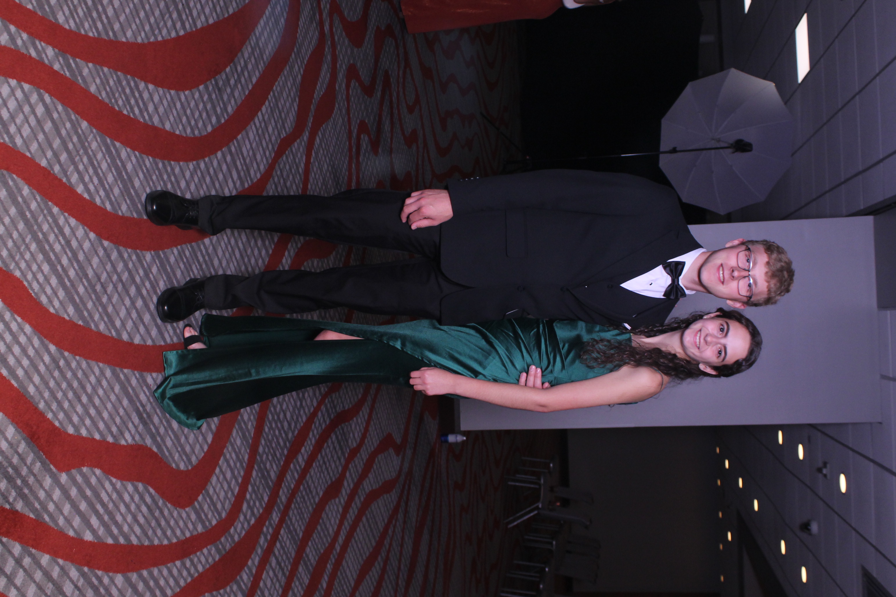 Discount Tire Employee Banquet  | View more photos from the event at gallery.photoboothcincy.com/u/PhotoBoothCincy/Discount-Tire-Employee-Banquet