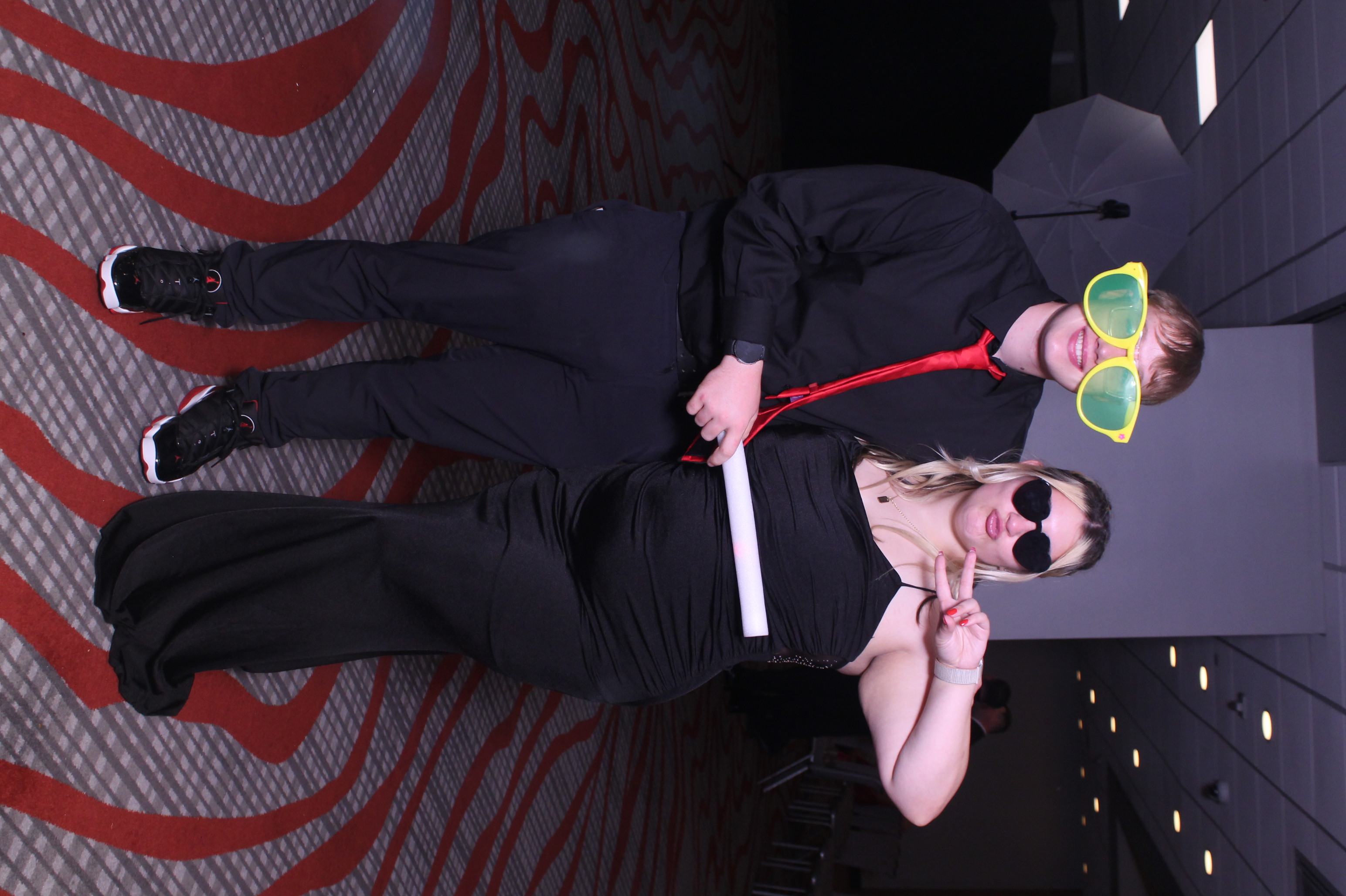 Discount Tire Employee Banquet  | View more photos from the event at gallery.photoboothcincy.com/u/PhotoBoothCincy/Discount-Tire-Employee-Banquet