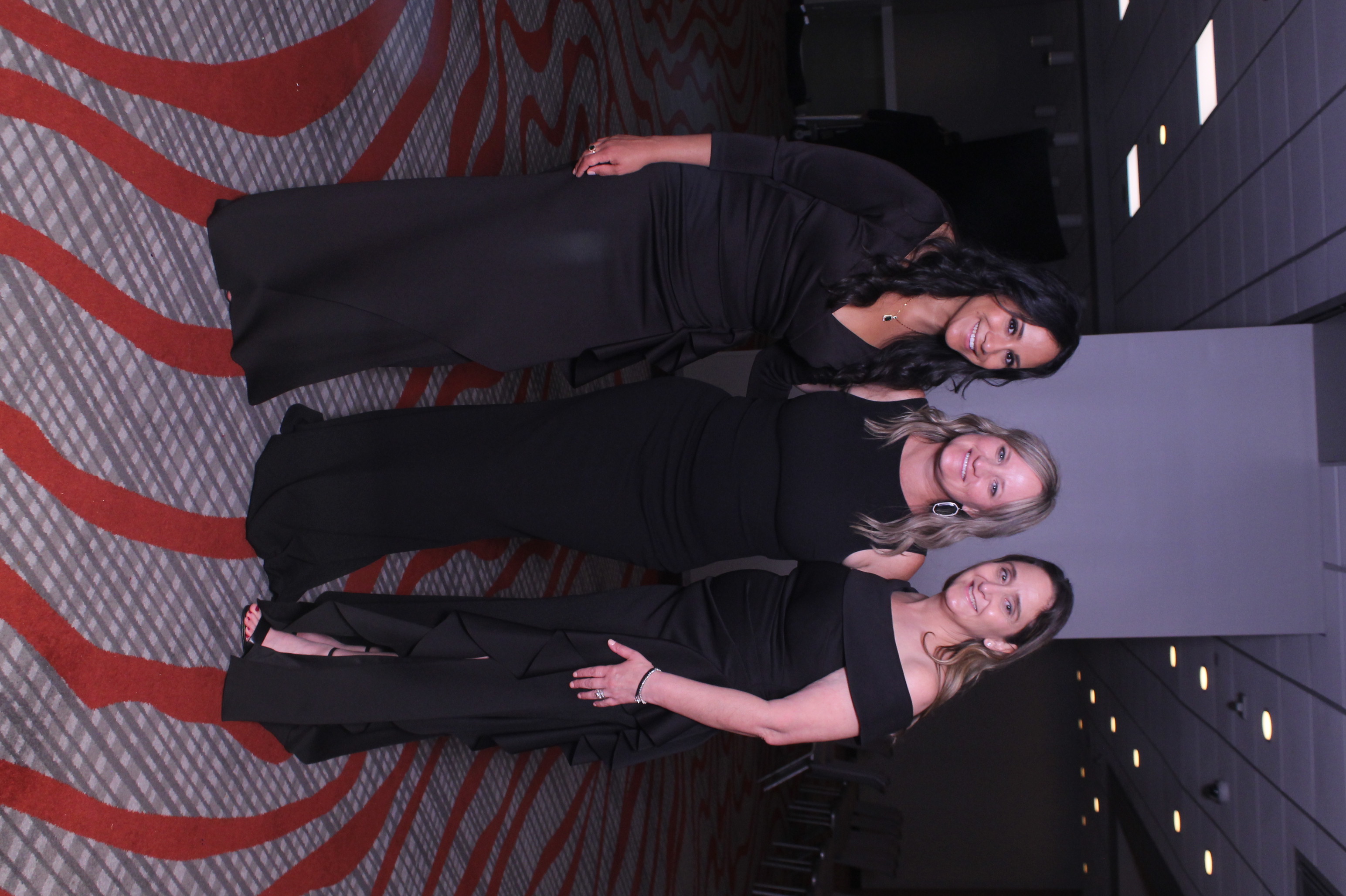 Discount Tire Employee Banquet  | View more photos from the event at gallery.photoboothcincy.com/u/PhotoBoothCincy/Discount-Tire-Employee-Banquet
