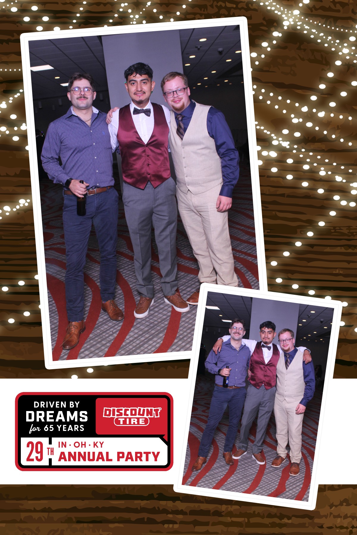 Discount Tire Employee Banquet  | View more photos from the event at gallery.photoboothcincy.com/u/PhotoBoothCincy/Discount-Tire-Employee-Banquet