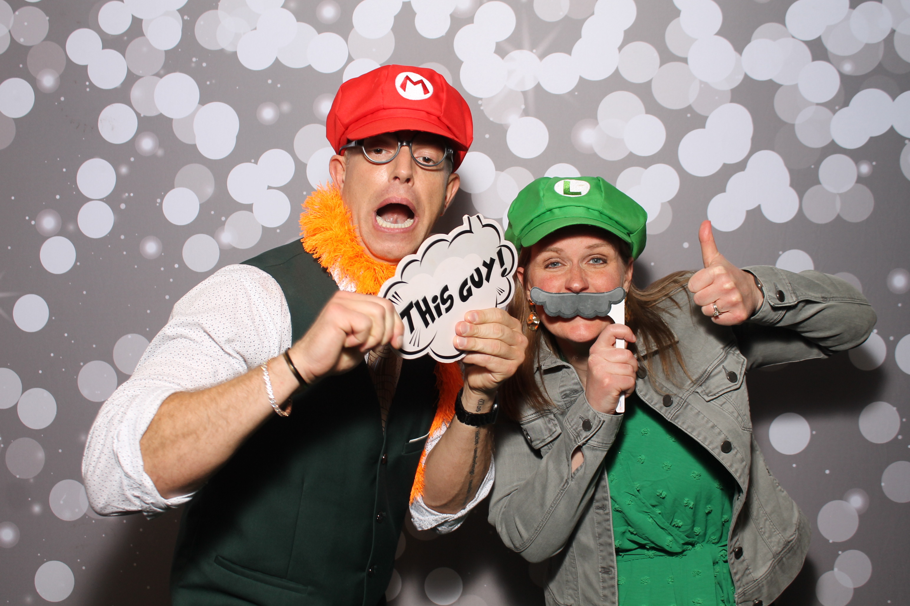 Edwards Wedding | View more photos from the event at gallery.photoboothcincy.com/u/PhotoBoothCincy/Edwards-Wedding