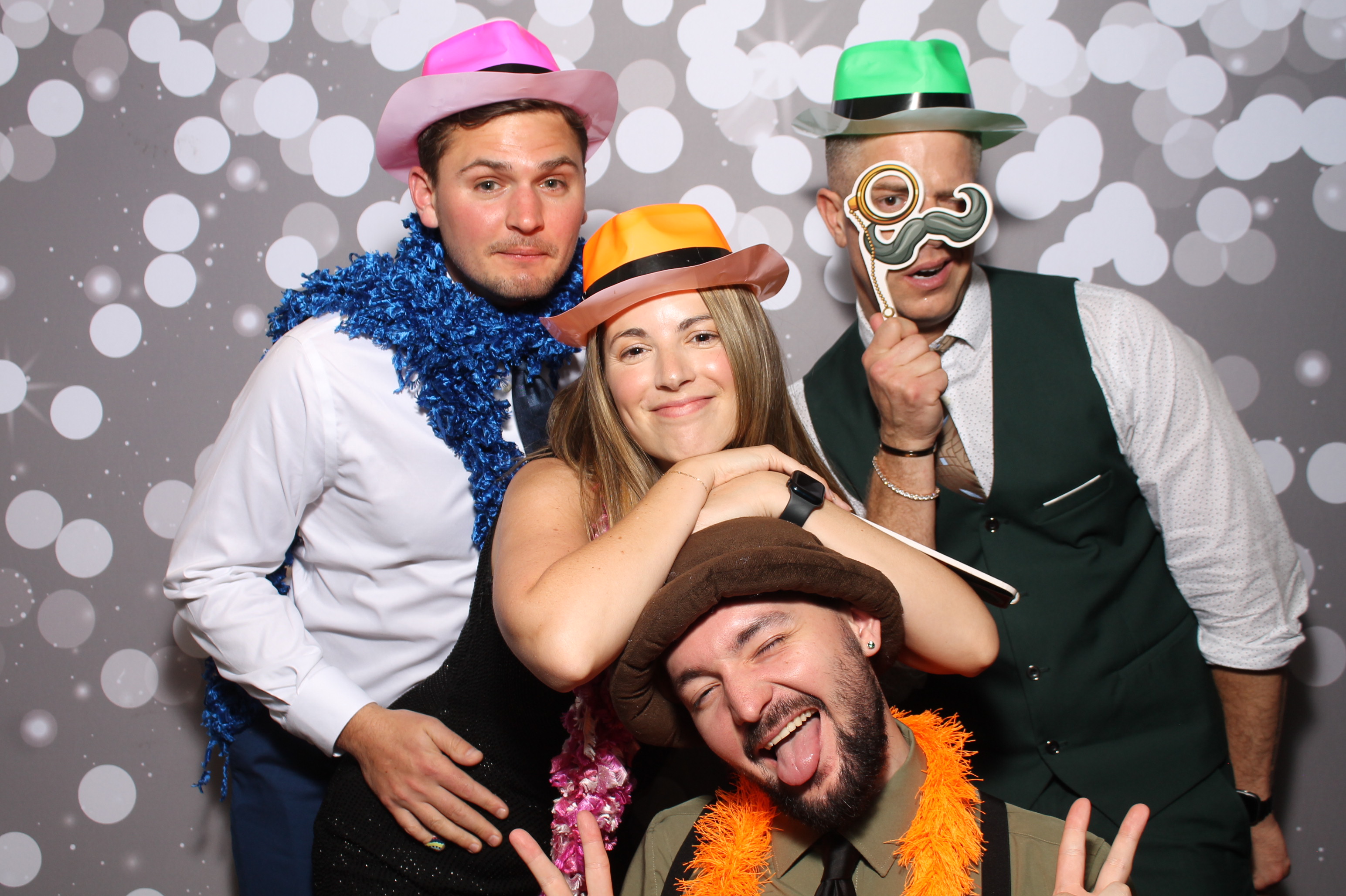 Edwards Wedding | View more photos from the event at gallery.photoboothcincy.com/u/PhotoBoothCincy/Edwards-Wedding