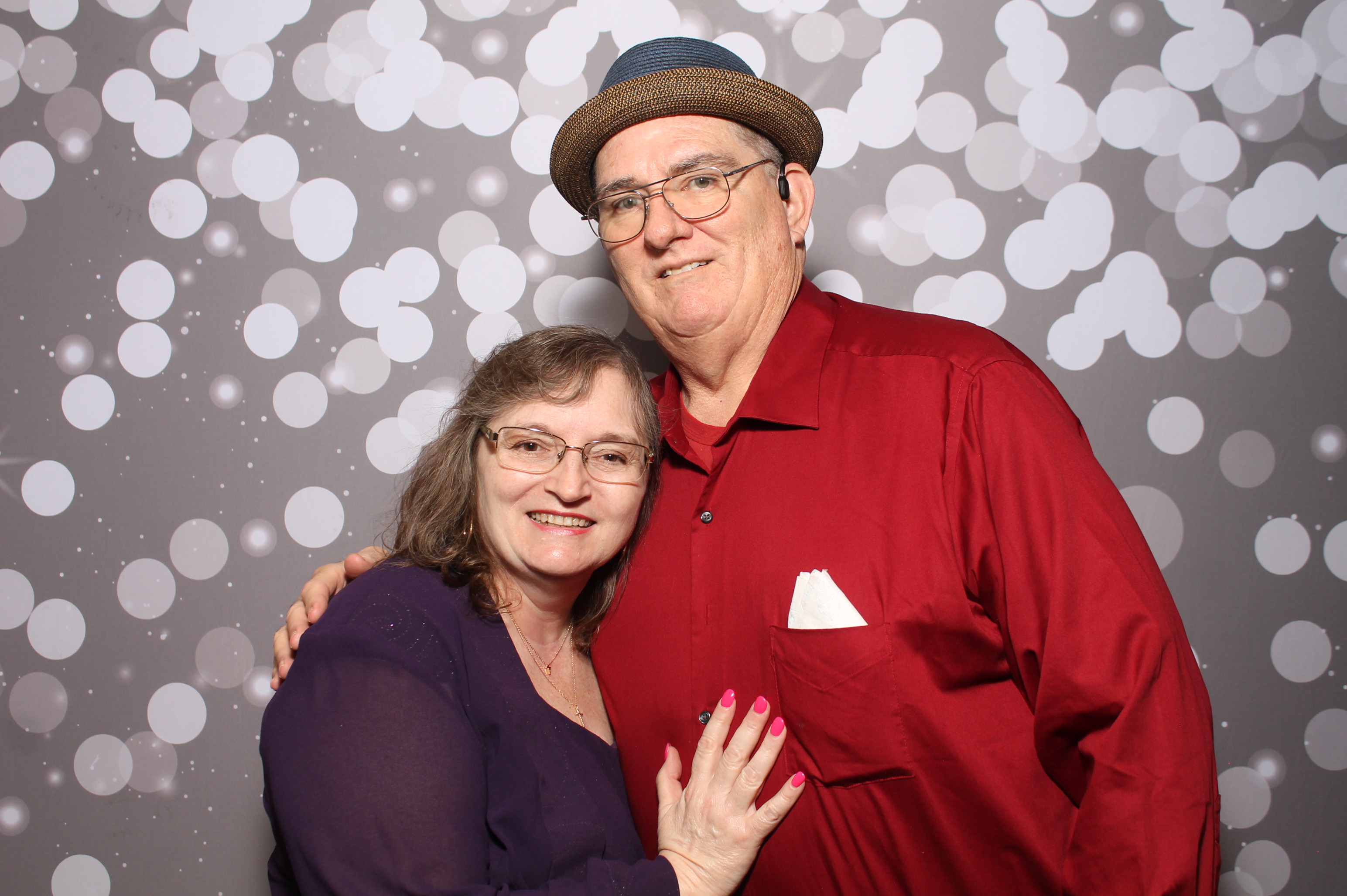 Edwards Wedding | View more photos from the event at gallery.photoboothcincy.com/u/PhotoBoothCincy/Edwards-Wedding