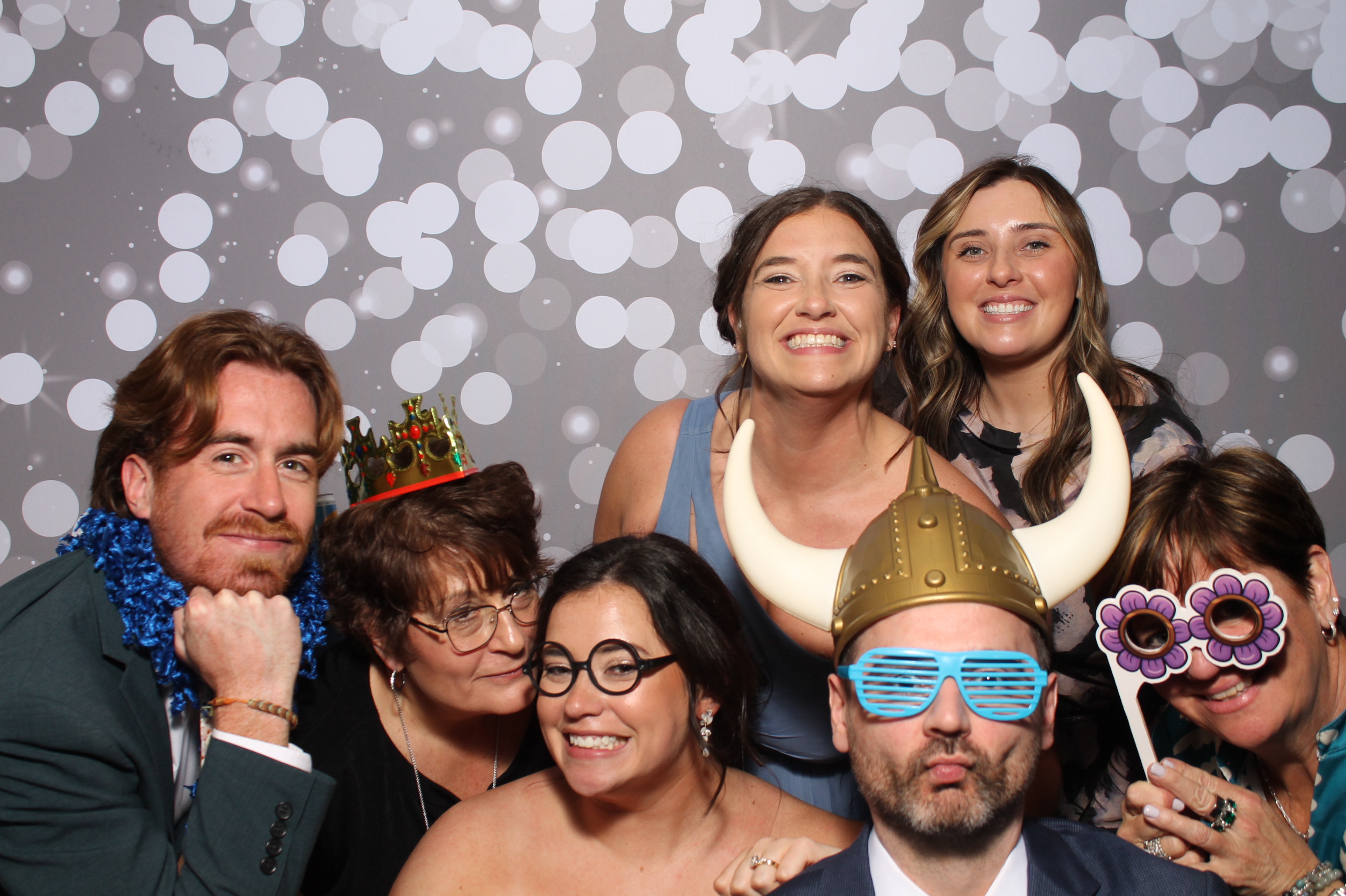 Edwards Wedding | View more photos from the event at gallery.photoboothcincy.com/u/PhotoBoothCincy/Edwards-Wedding