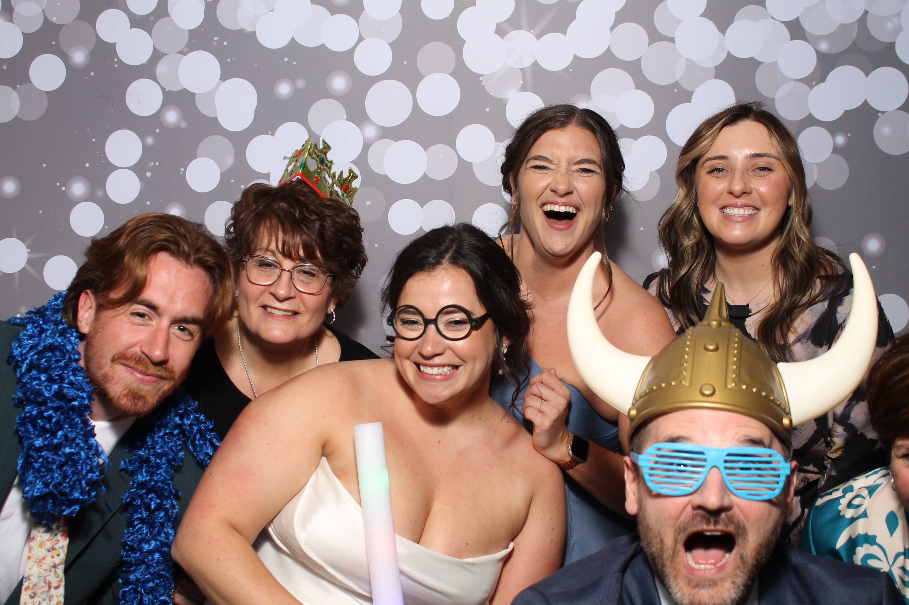 Edwards Wedding | View more photos from the event at gallery.photoboothcincy.com/u/PhotoBoothCincy/Edwards-Wedding