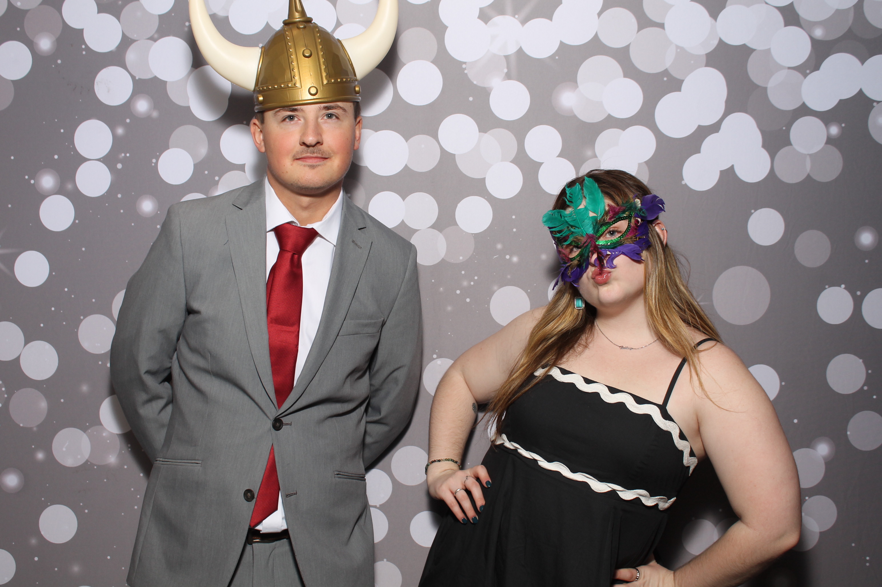 Edwards Wedding | View more photos from the event at gallery.photoboothcincy.com/u/PhotoBoothCincy/Edwards-Wedding