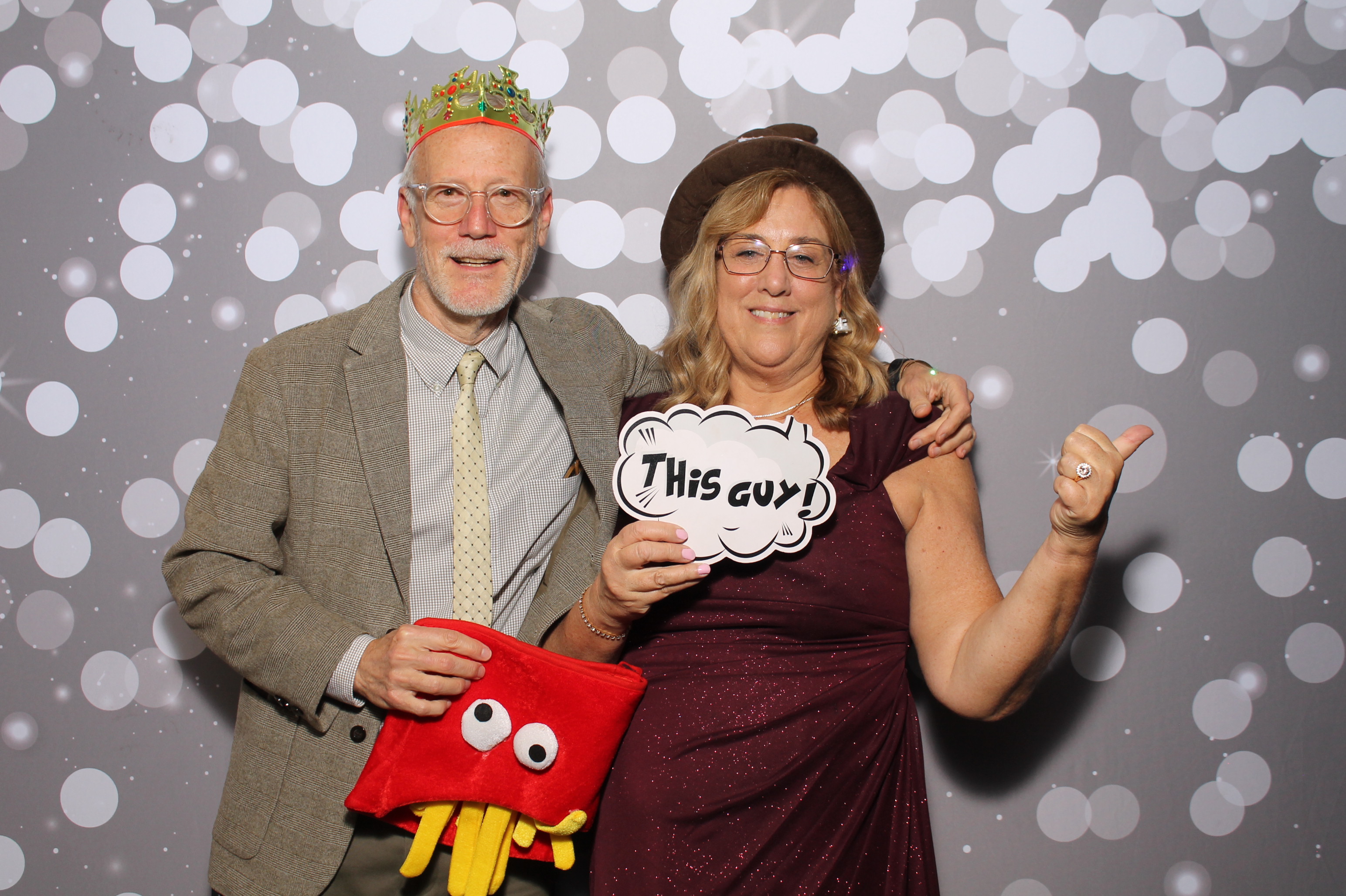 Edwards Wedding | View more photos from the event at gallery.photoboothcincy.com/u/PhotoBoothCincy/Edwards-Wedding
