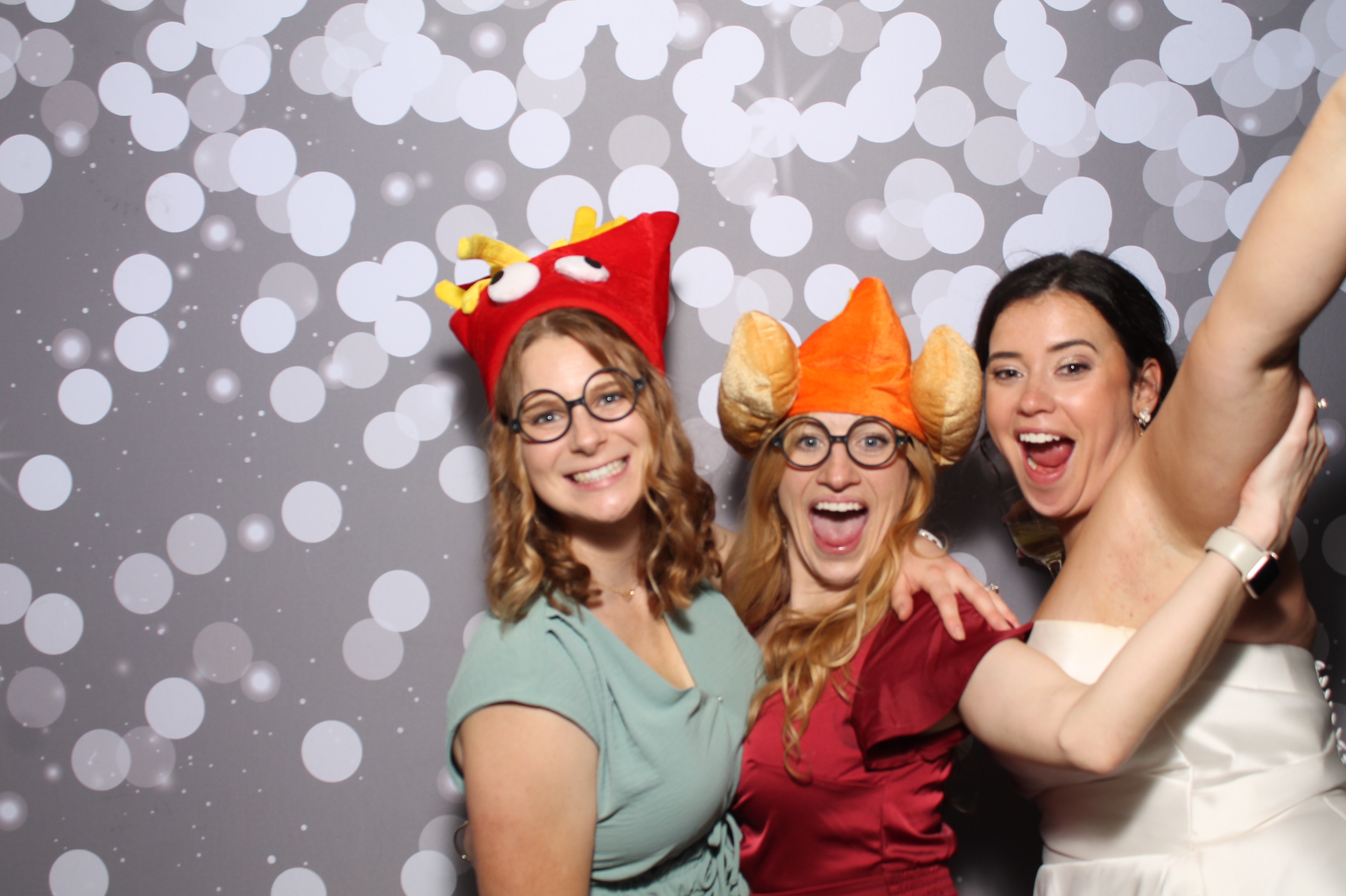 Edwards Wedding | View more photos from the event at gallery.photoboothcincy.com/u/PhotoBoothCincy/Edwards-Wedding