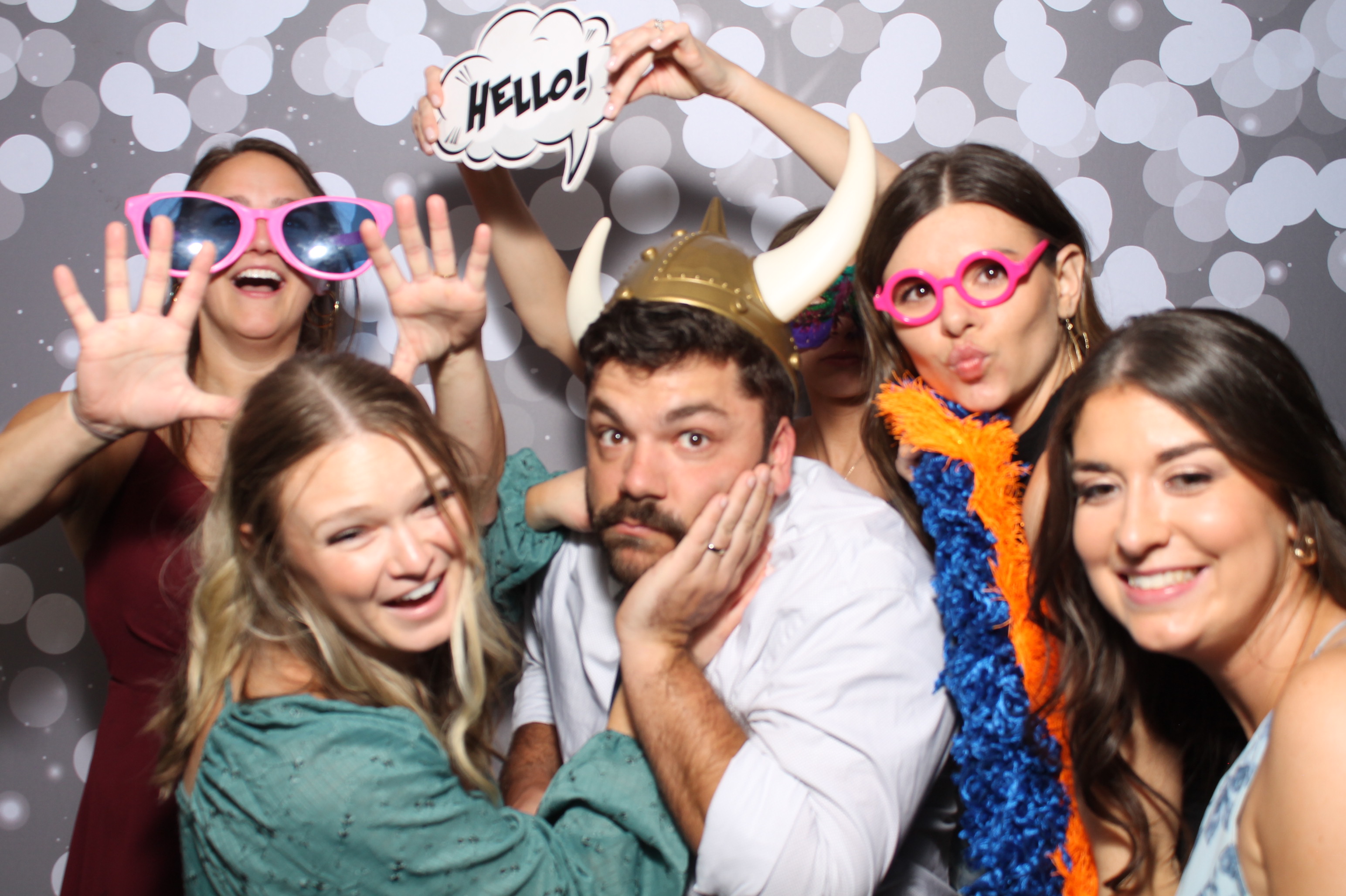 Edwards Wedding | View more photos from the event at gallery.photoboothcincy.com/u/PhotoBoothCincy/Edwards-Wedding