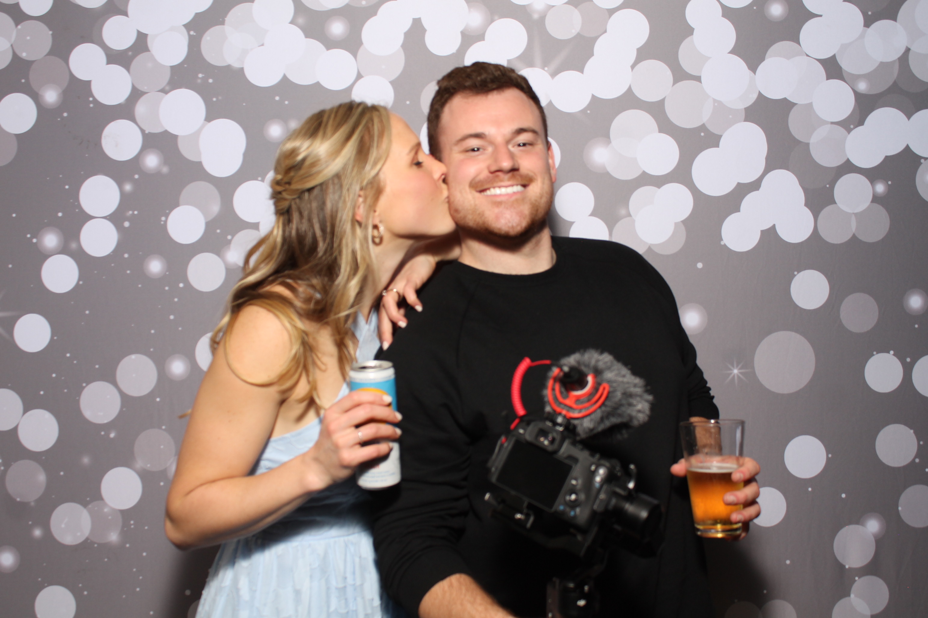 Edwards Wedding | View more photos from the event at gallery.photoboothcincy.com/u/PhotoBoothCincy/Edwards-Wedding