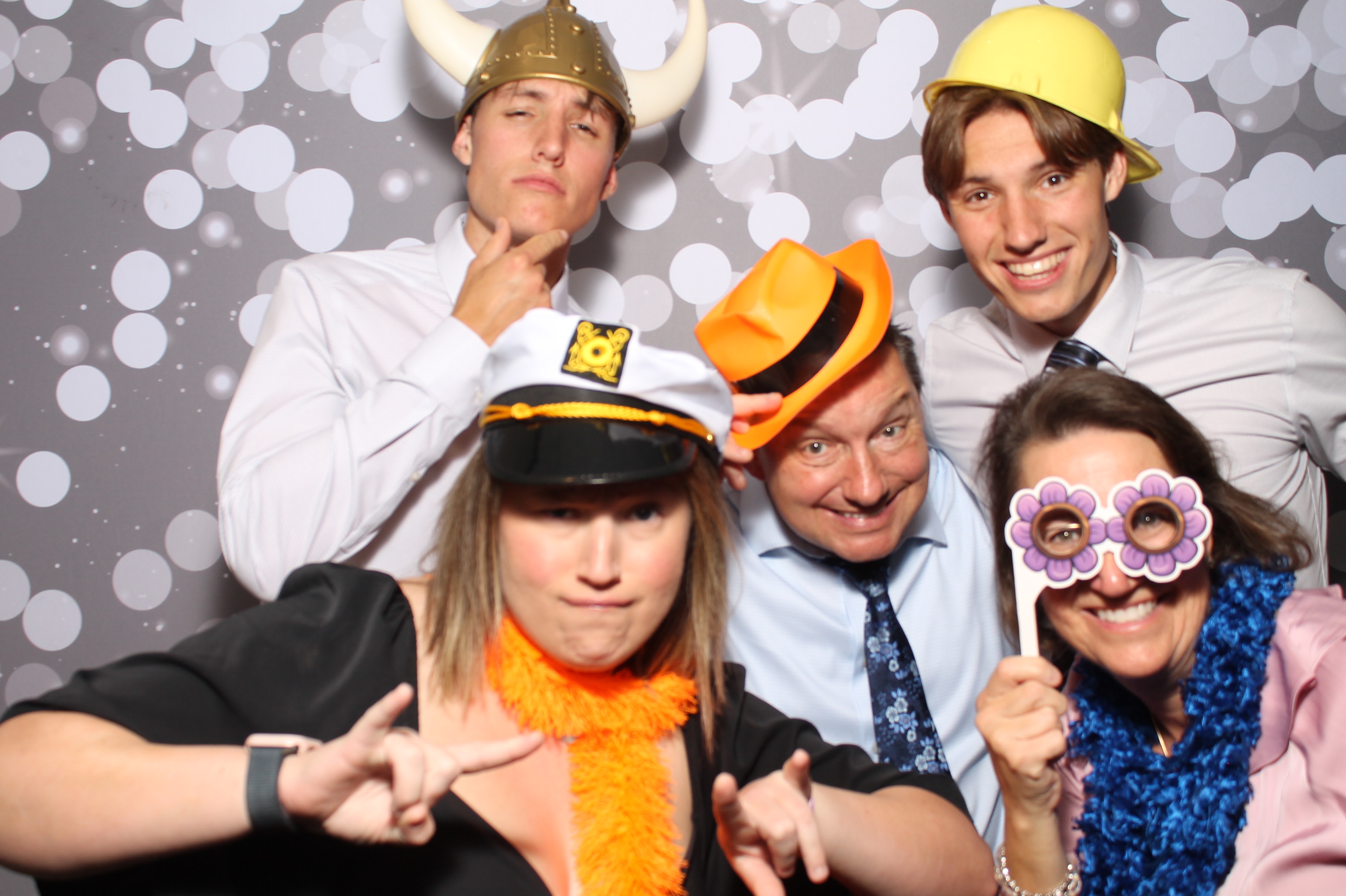 Edwards Wedding | View more photos from the event at gallery.photoboothcincy.com/u/PhotoBoothCincy/Edwards-Wedding