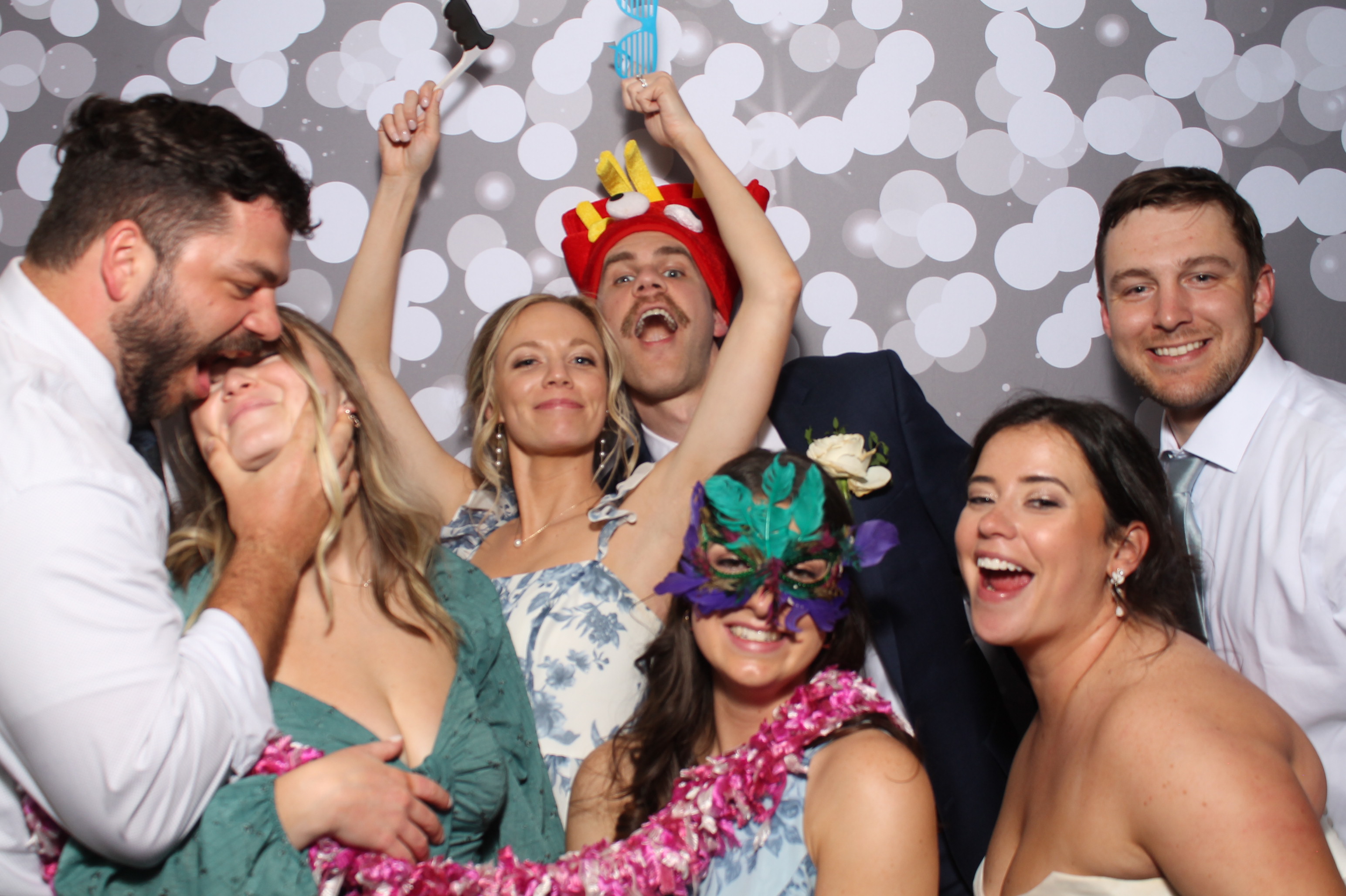 Edwards Wedding | View more photos from the event at gallery.photoboothcincy.com/u/PhotoBoothCincy/Edwards-Wedding
