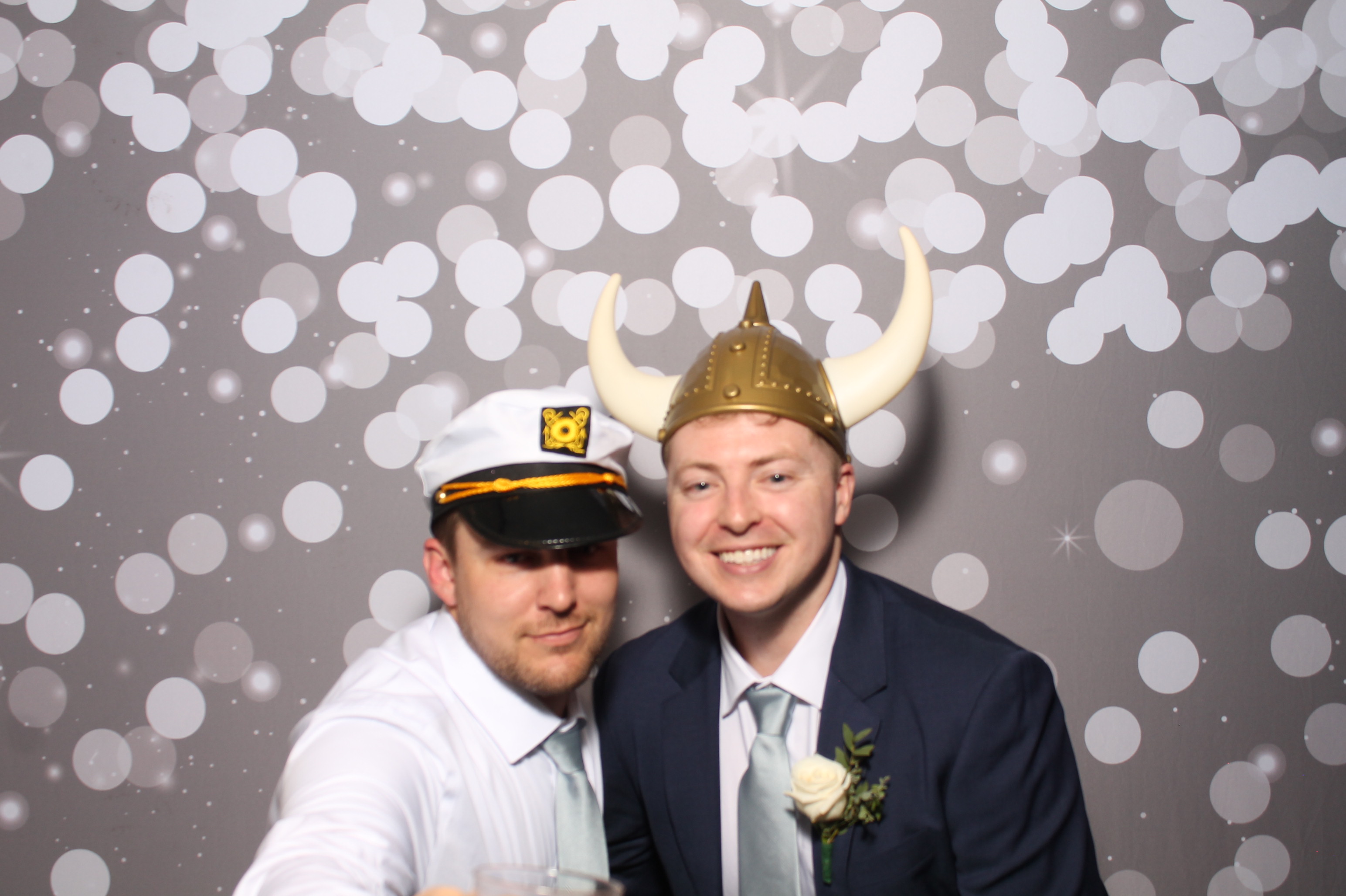 Edwards Wedding | View more photos from the event at gallery.photoboothcincy.com/u/PhotoBoothCincy/Edwards-Wedding