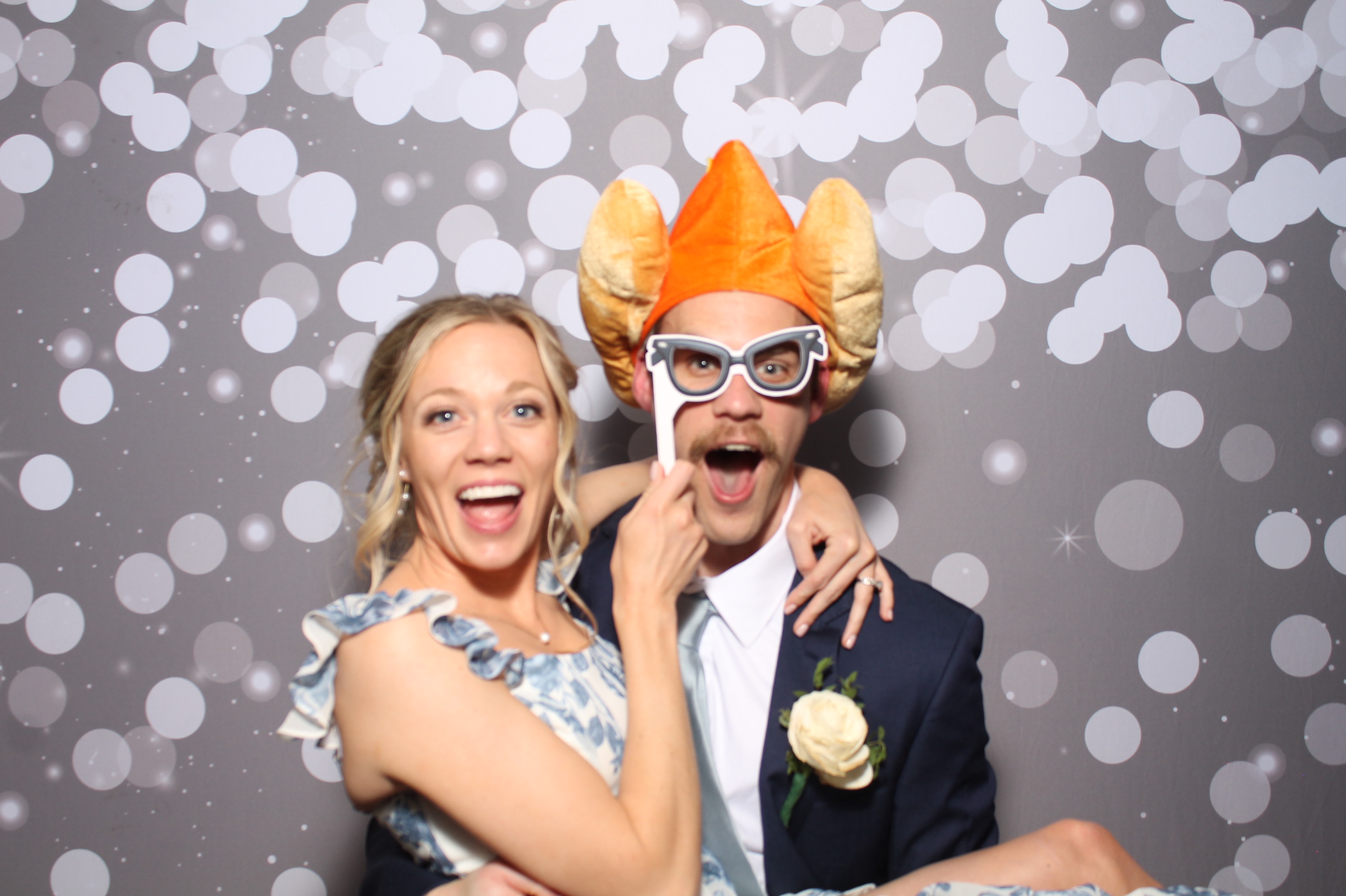 Edwards Wedding | View more photos from the event at gallery.photoboothcincy.com/u/PhotoBoothCincy/Edwards-Wedding