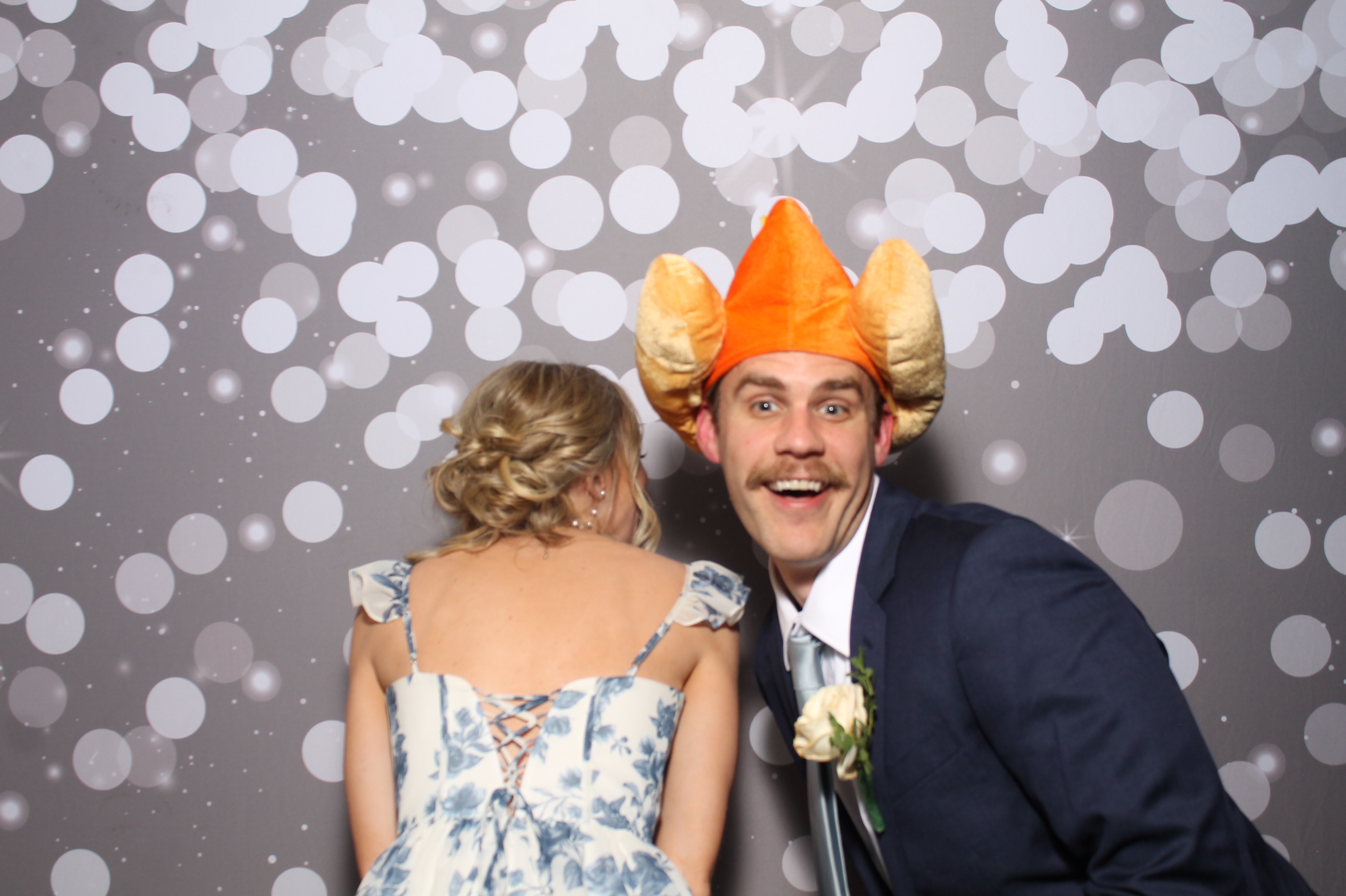 Edwards Wedding | View more photos from the event at gallery.photoboothcincy.com/u/PhotoBoothCincy/Edwards-Wedding