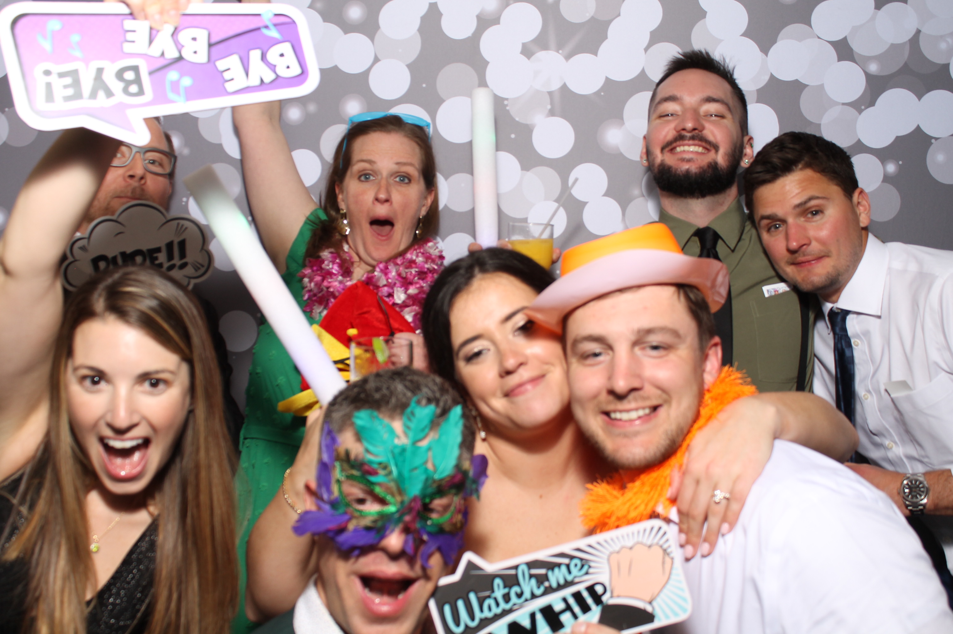 Edwards Wedding | View more photos from the event at gallery.photoboothcincy.com/u/PhotoBoothCincy/Edwards-Wedding