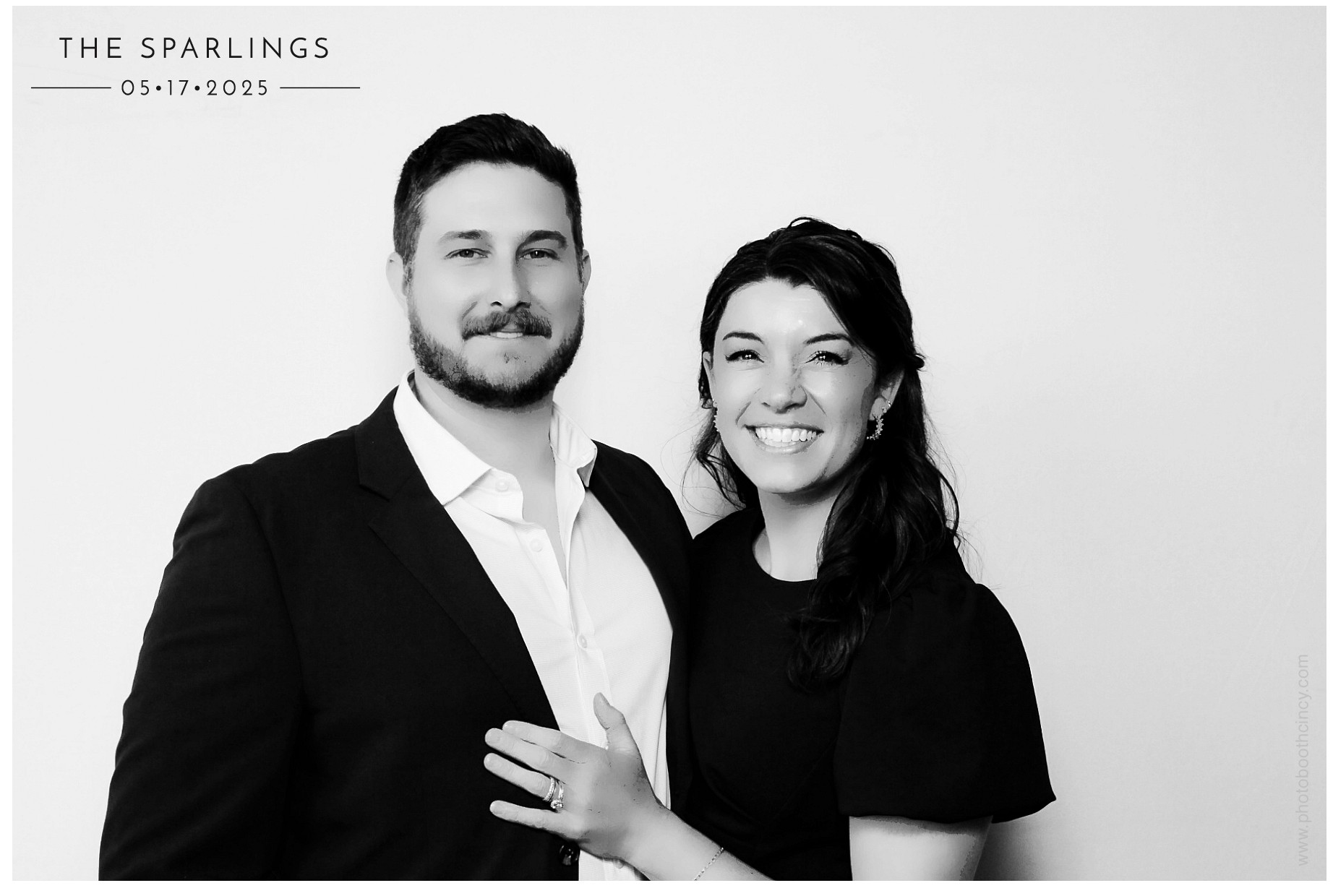Emily & Matt | View more photos from the event at gallery.photoboothcincy.com/u/PhotoBoothCincy/Emily-Matt