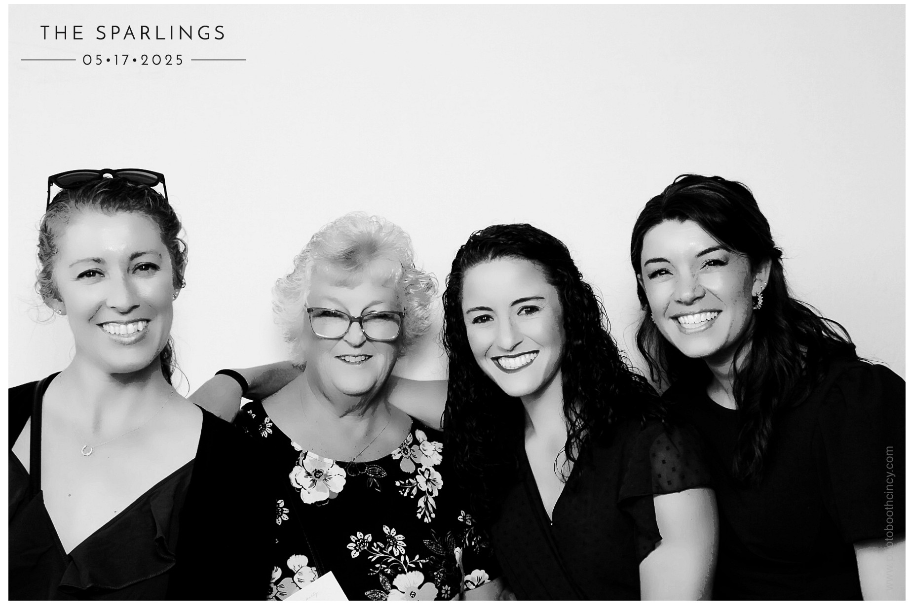 Emily & Matt | View more photos from the event at gallery.photoboothcincy.com/u/PhotoBoothCincy/Emily-Matt
