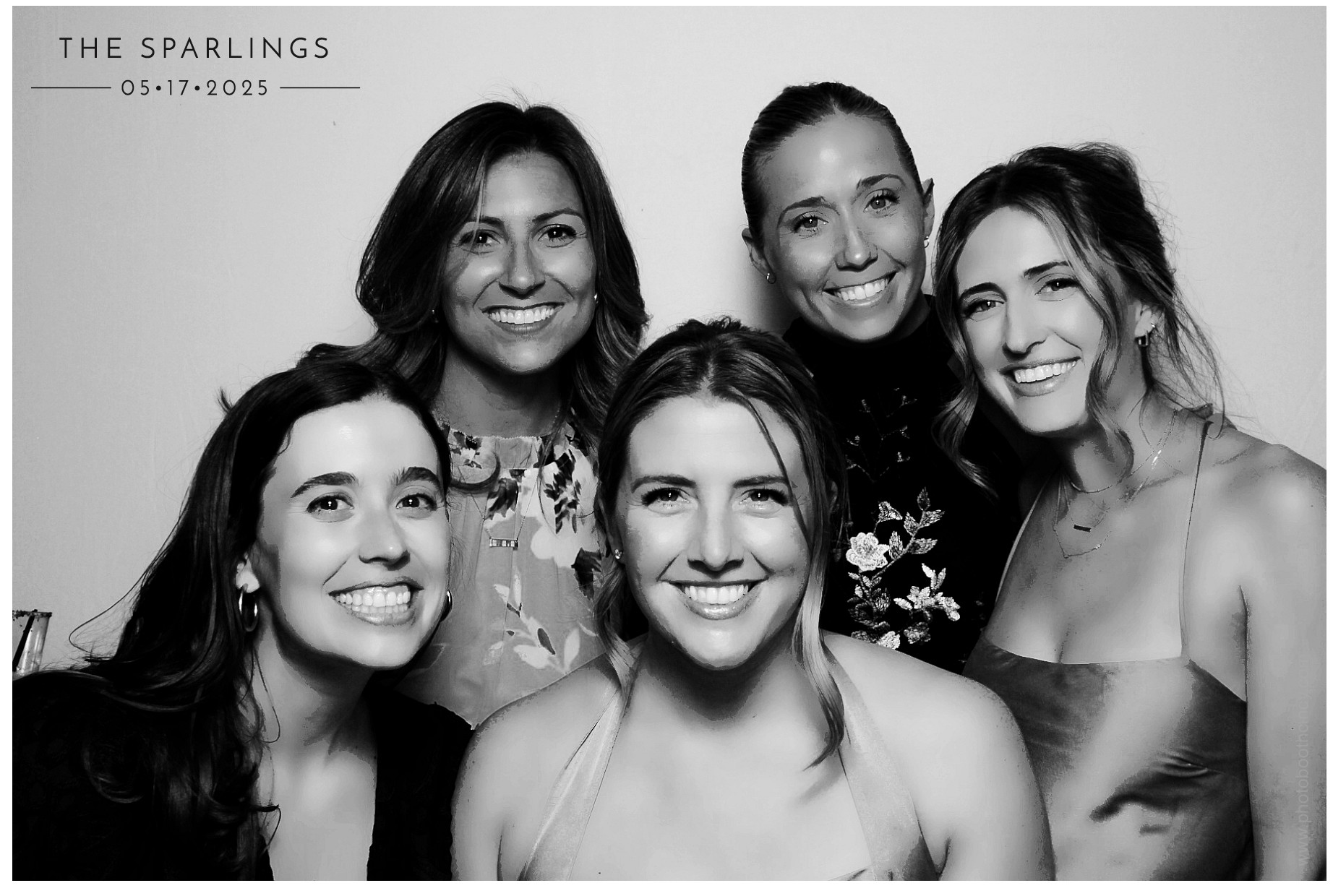 Emily & Matt | View more photos from the event at gallery.photoboothcincy.com/u/PhotoBoothCincy/Emily-Matt