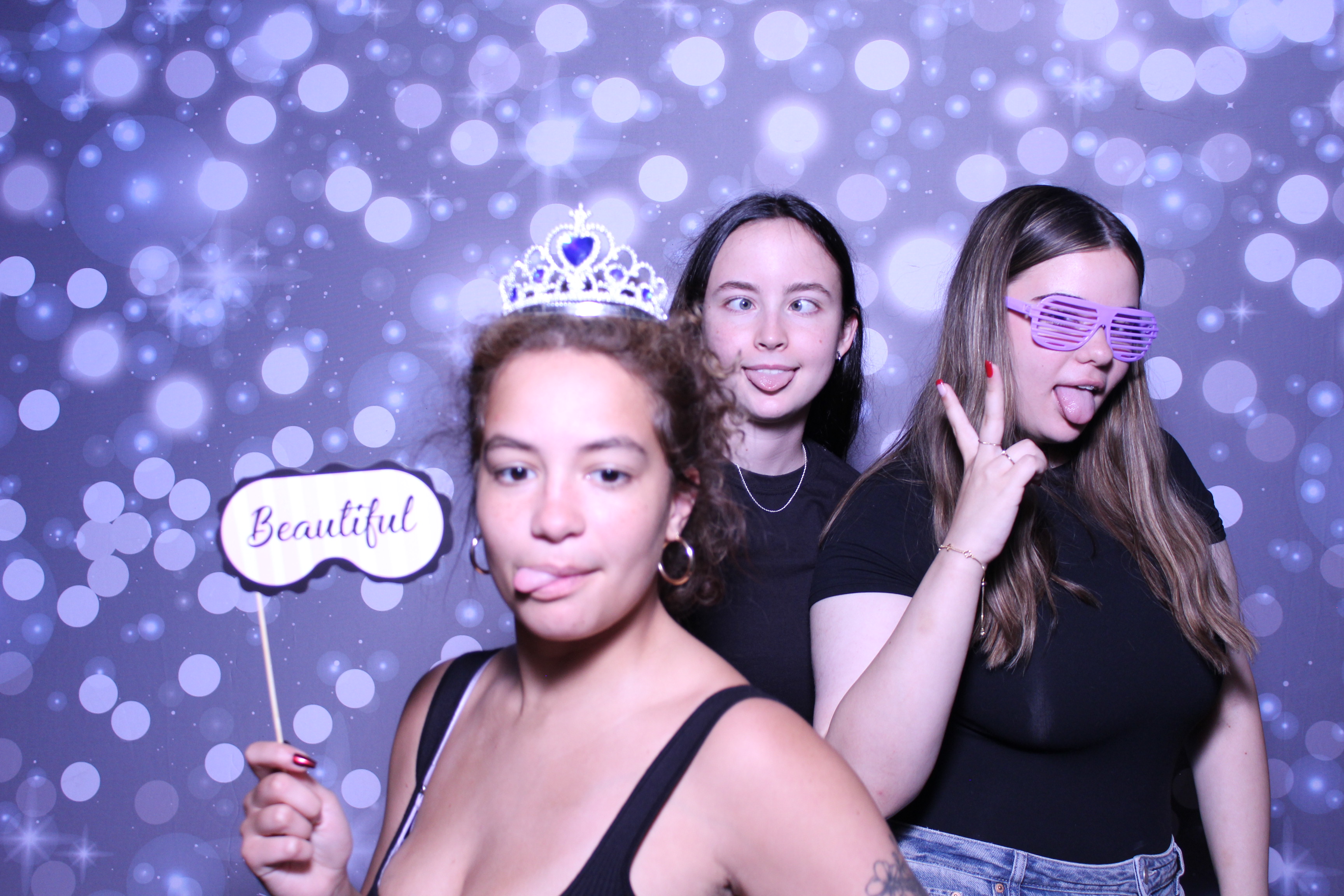 Erika's Grad Party | View more photos from the event at gallery.photoboothcincy.com/u/PhotoBoothCincy/Erikas-Grad-Party