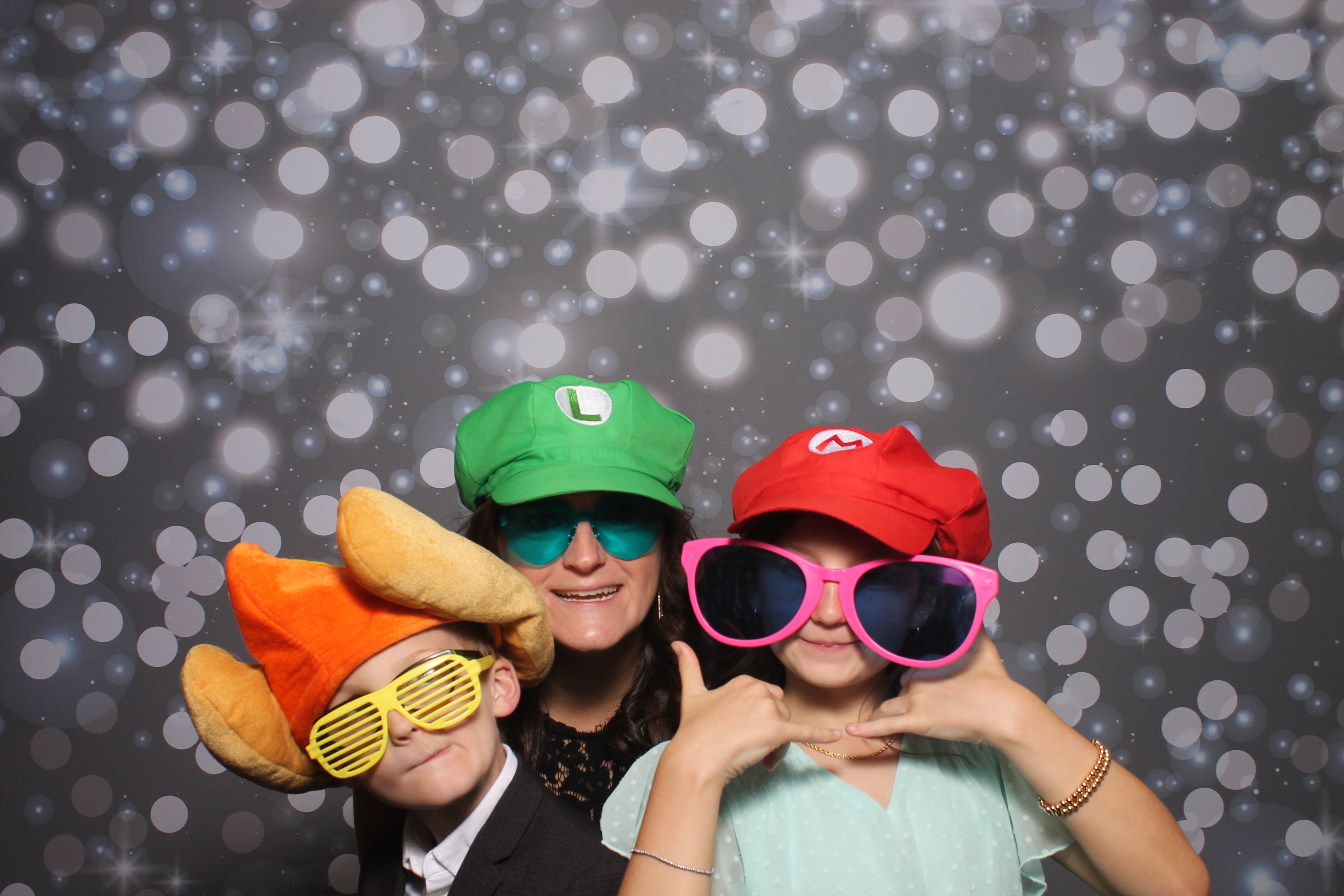 Erin Perelstine Reception | View more photos from the event at gallery.photoboothcincy.com/u/PhotoBoothCincy/Erin-Perelstine-Reception