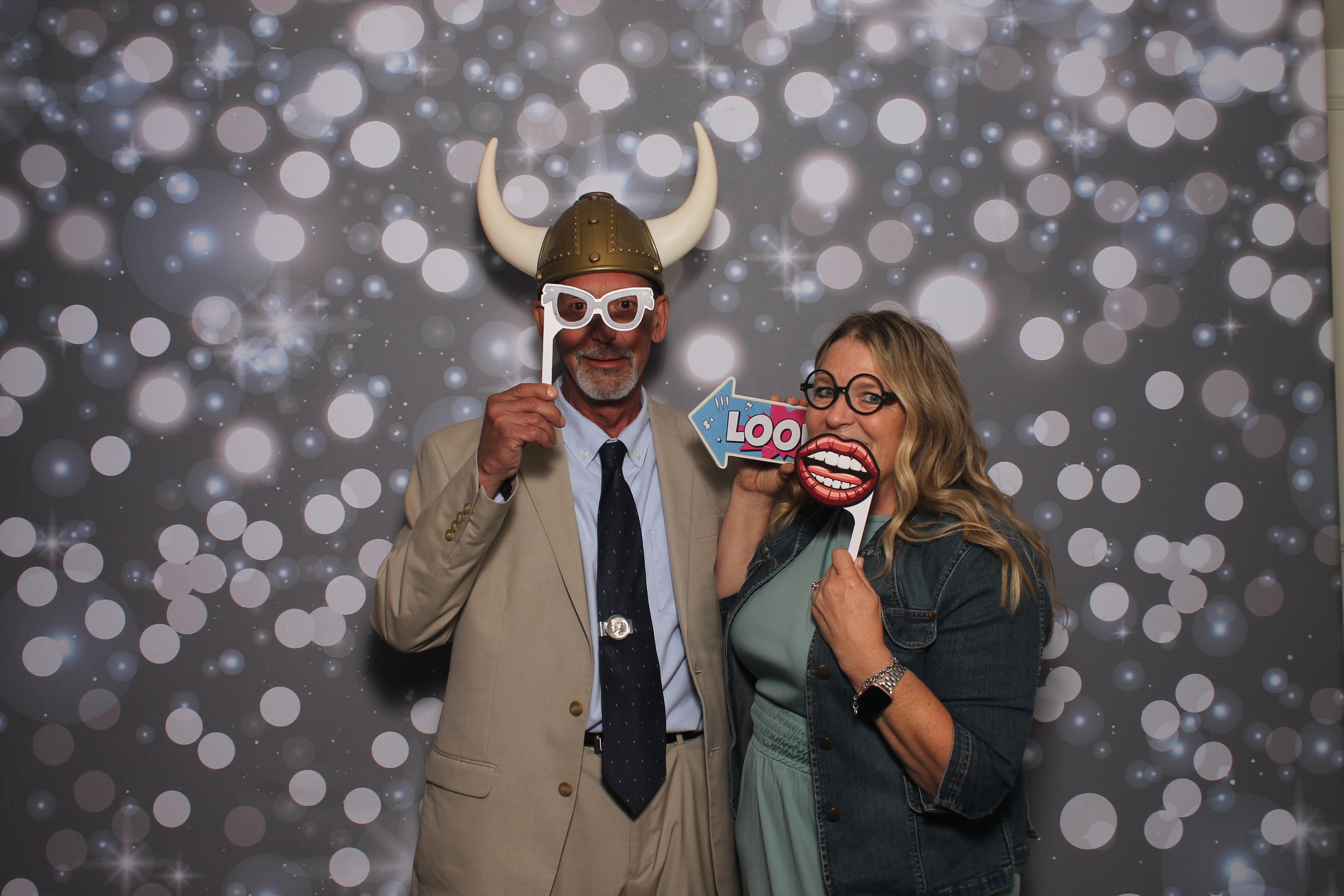 Erin Perelstine Reception | View more photos from the event at gallery.photoboothcincy.com/u/PhotoBoothCincy/Erin-Perelstine-Reception