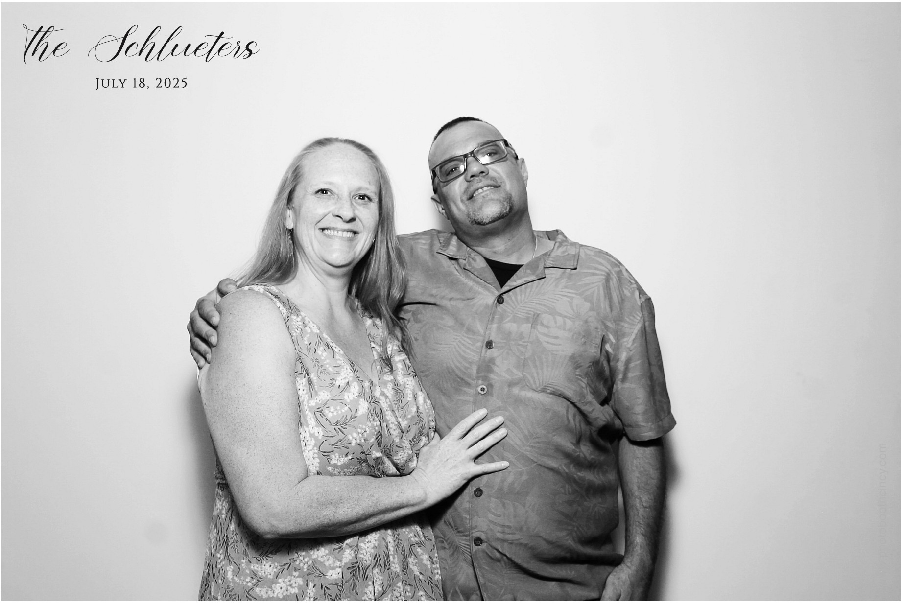 Erin & Tim | View more photos from the event at gallery.photoboothcincy.com/u/PhotoBoothCincy/Erin-Tim