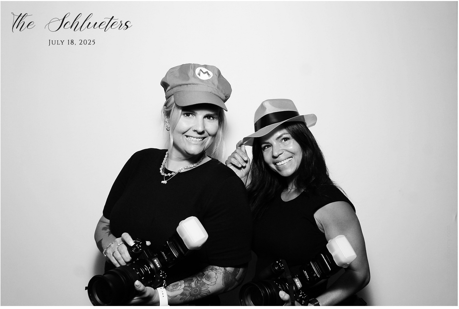 Erin & Tim | View more photos from the event at gallery.photoboothcincy.com/u/PhotoBoothCincy/Erin-Tim