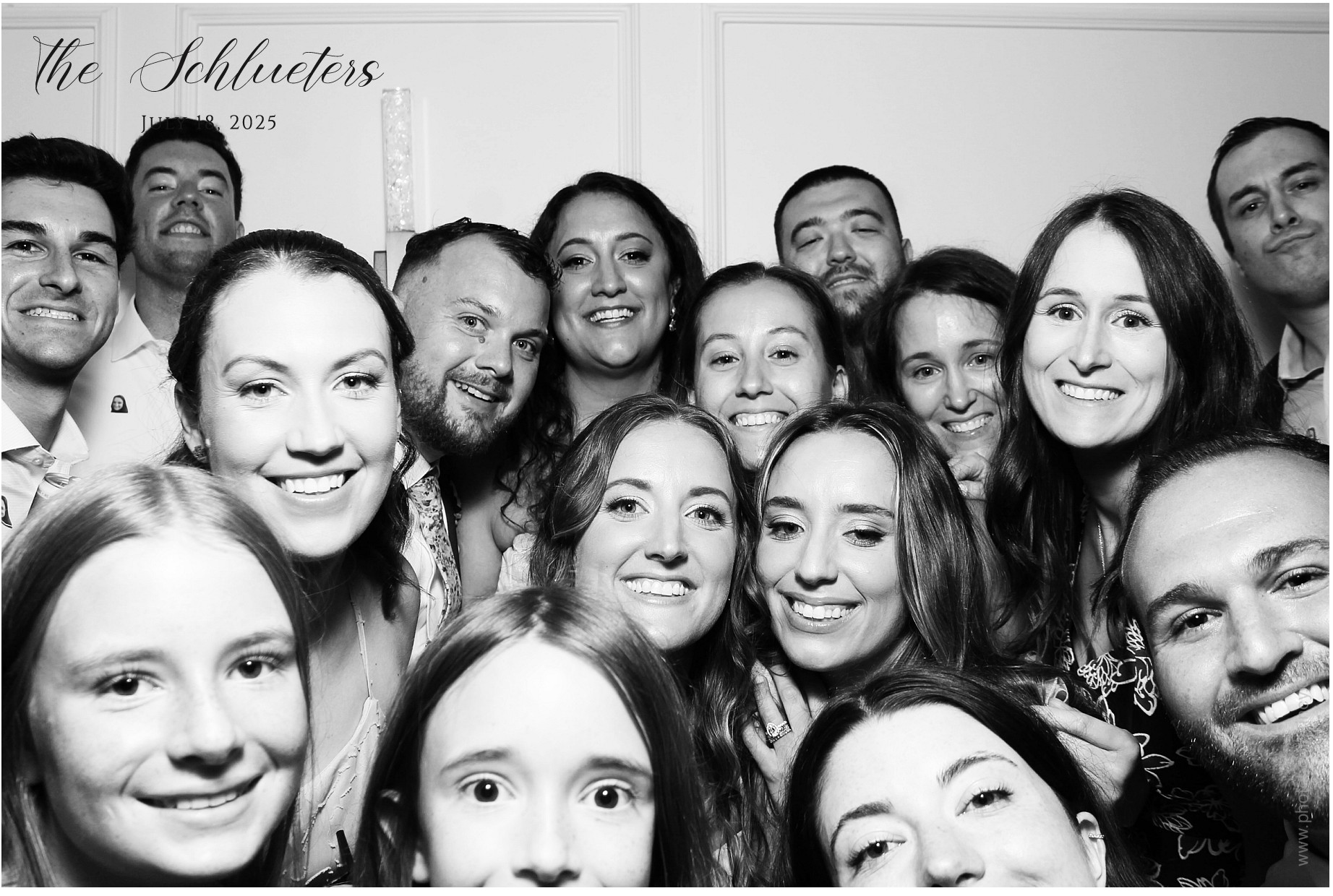 Erin & Tim | View more photos from the event at gallery.photoboothcincy.com/u/PhotoBoothCincy/Erin-Tim