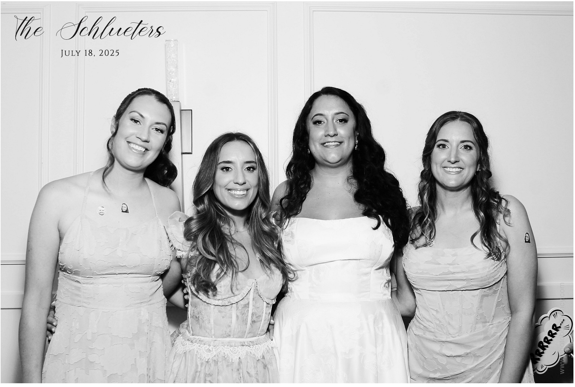 Erin & Tim | View more photos from the event at gallery.photoboothcincy.com/u/PhotoBoothCincy/Erin-Tim