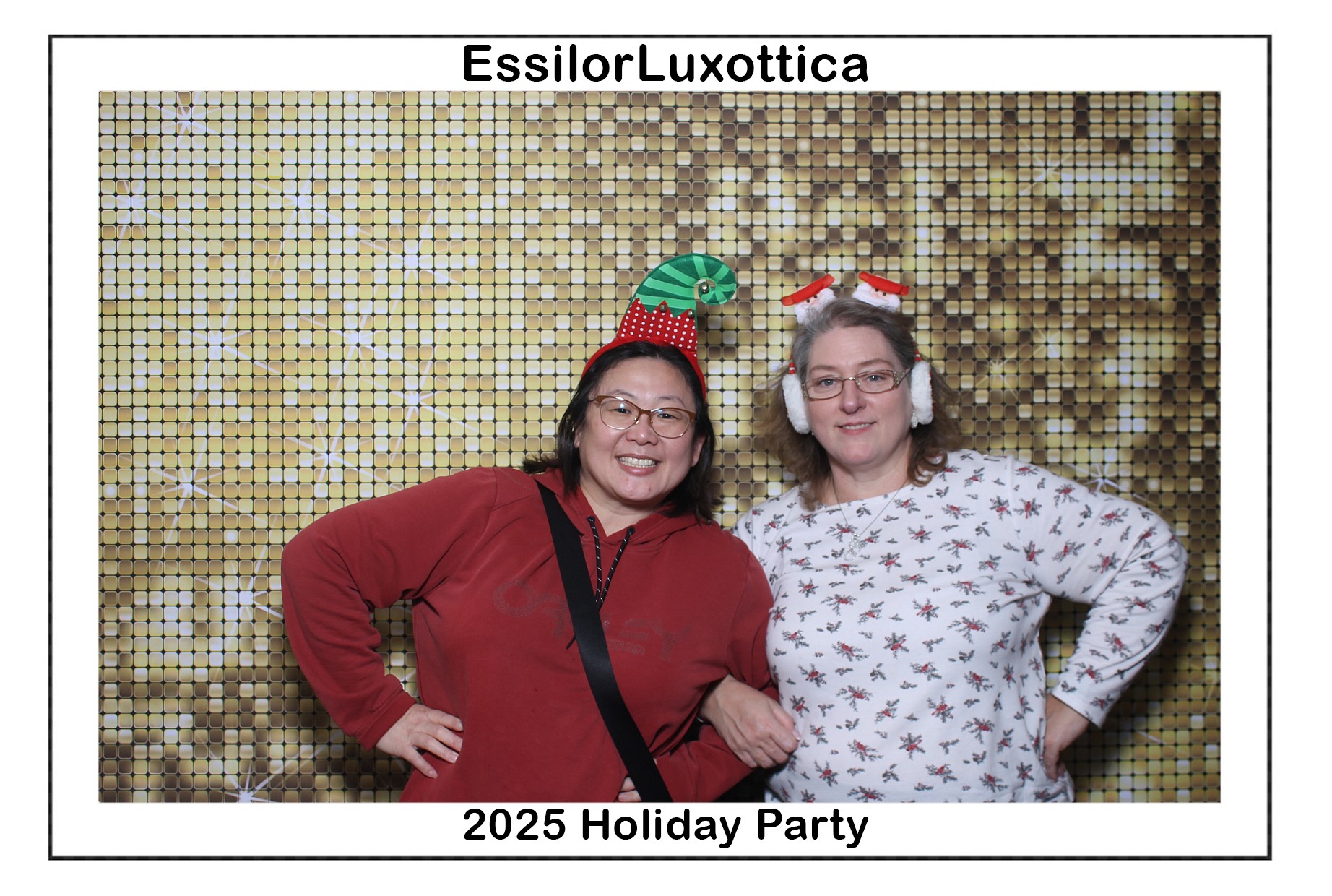 Essilorluxottica Party | View more photos from the event at gallery.photoboothcincy.com/u/PhotoBoothCincy/Essilorluxottica-Party