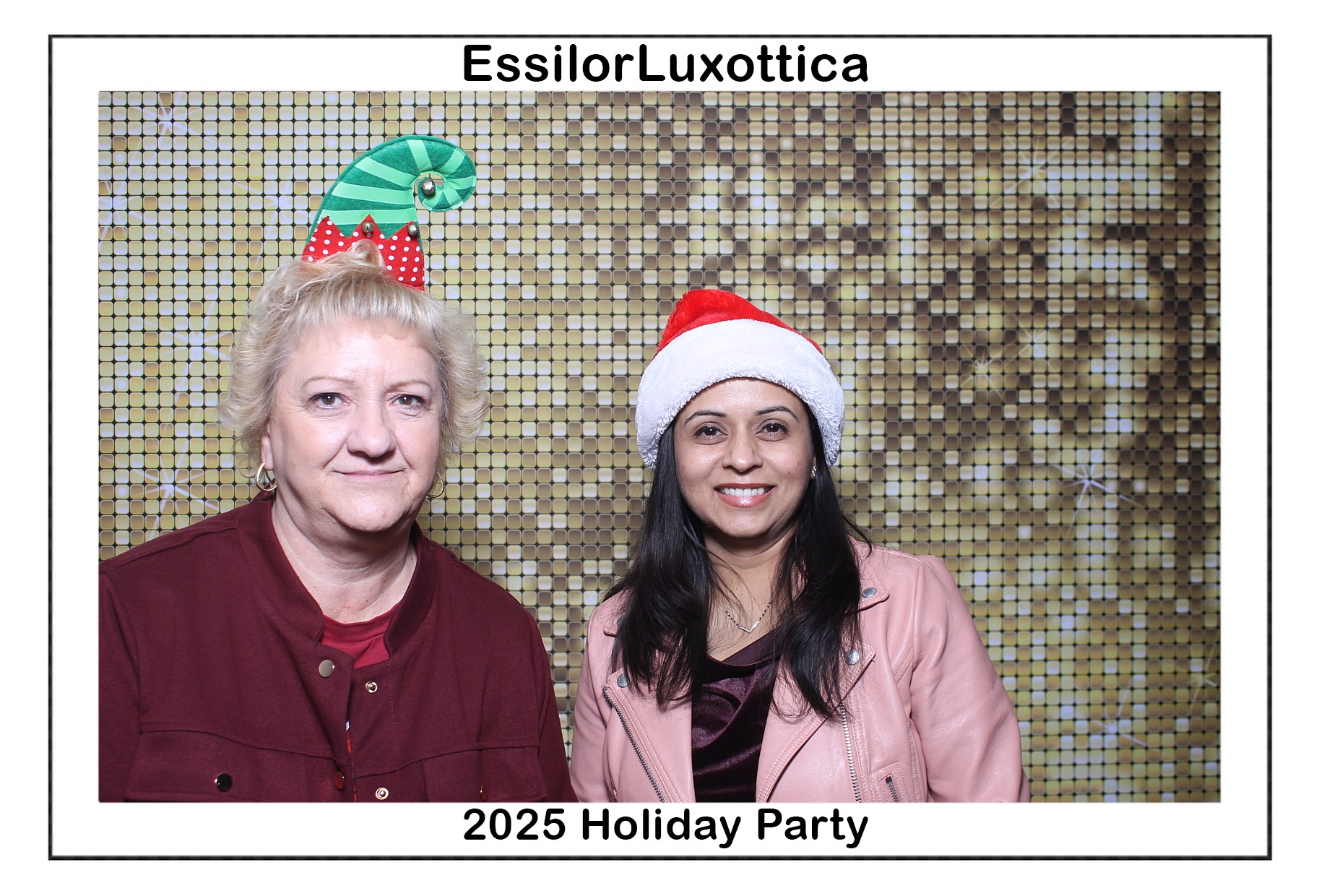 Essilorluxottica Party | View more photos from the event at gallery.photoboothcincy.com/u/PhotoBoothCincy/Essilorluxottica-Party