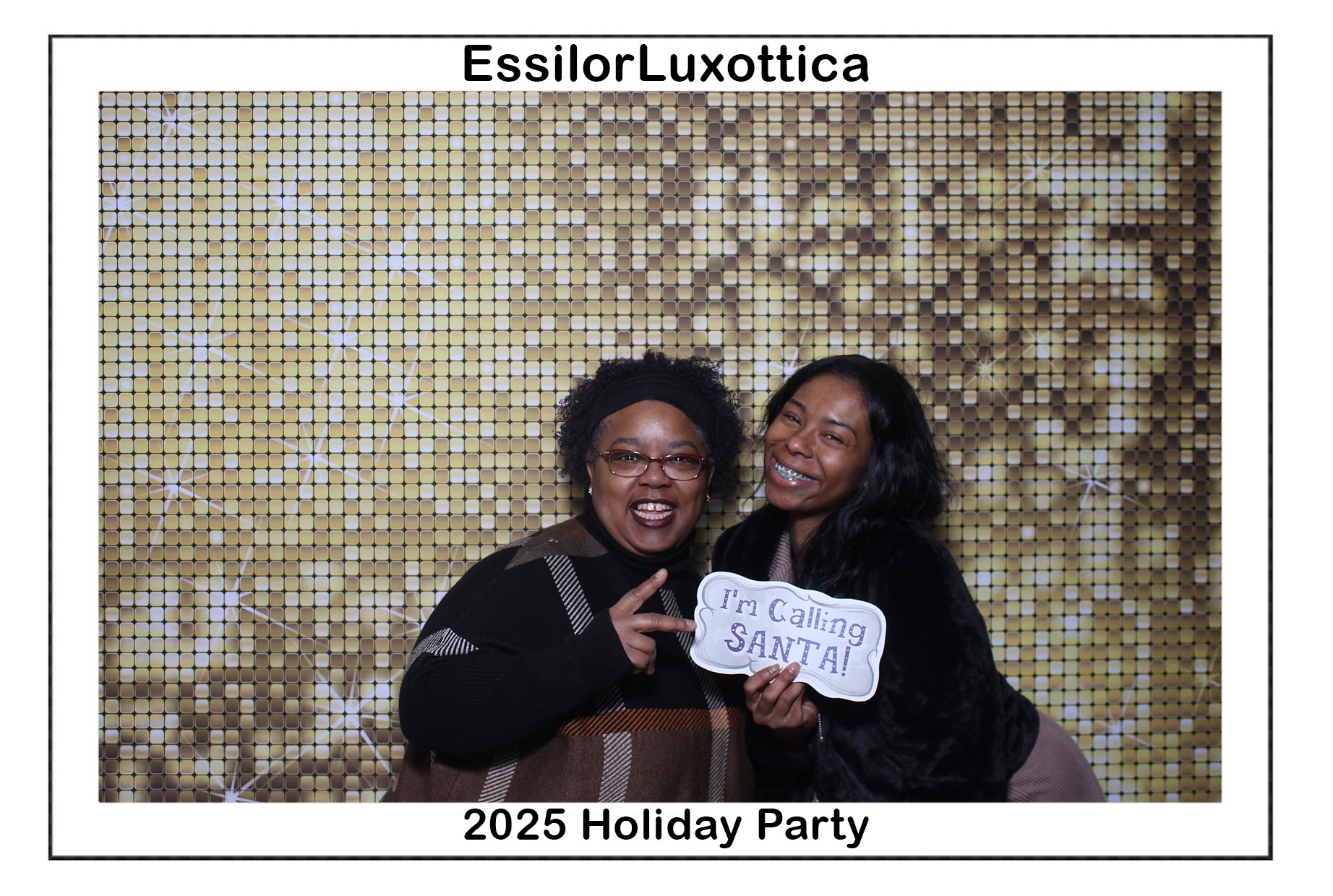 Essilorluxottica Party | View more photos from the event at gallery.photoboothcincy.com/u/PhotoBoothCincy/Essilorluxottica-Party