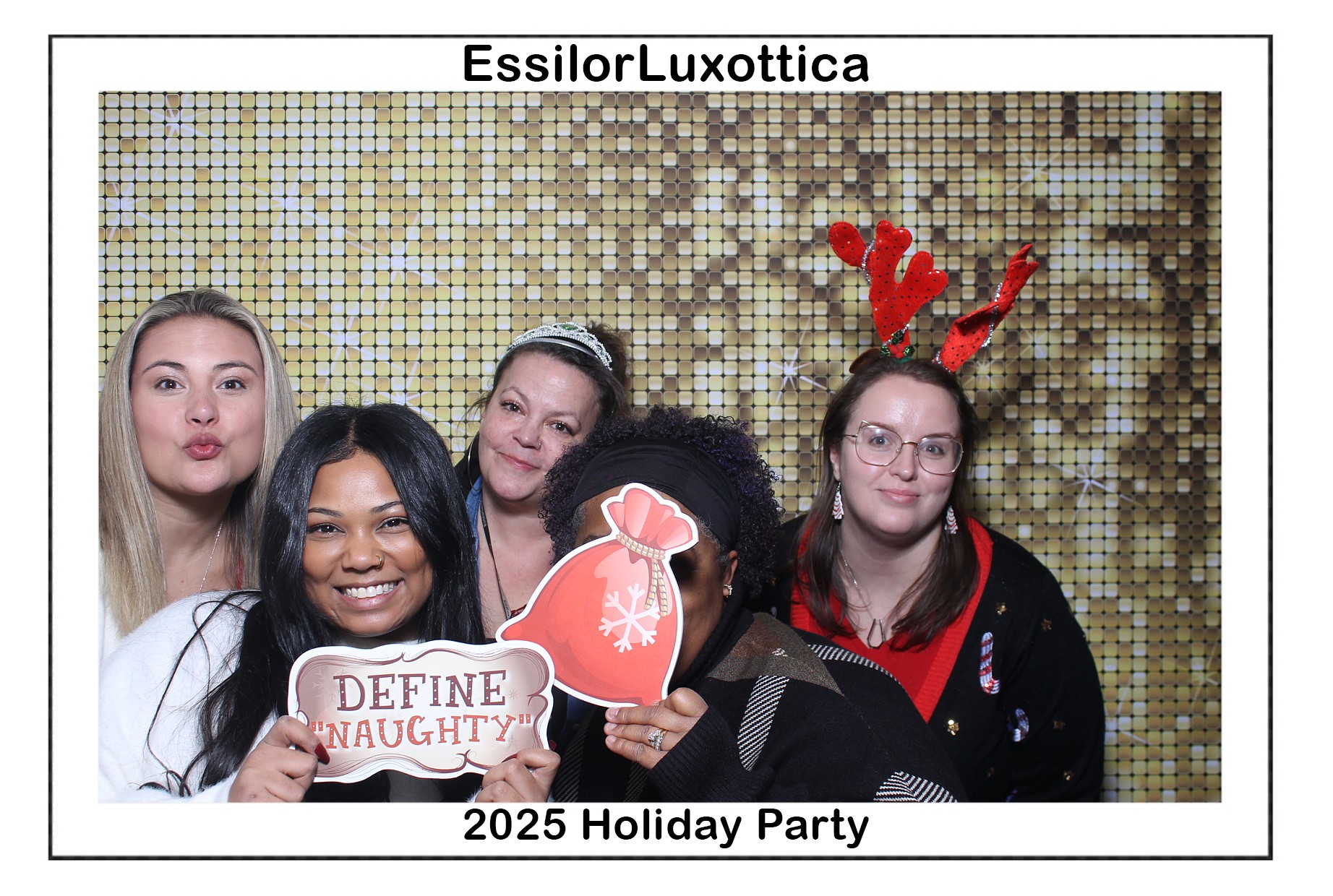 Essilorluxottica Party | View more photos from the event at gallery.photoboothcincy.com/u/PhotoBoothCincy/Essilorluxottica-Party