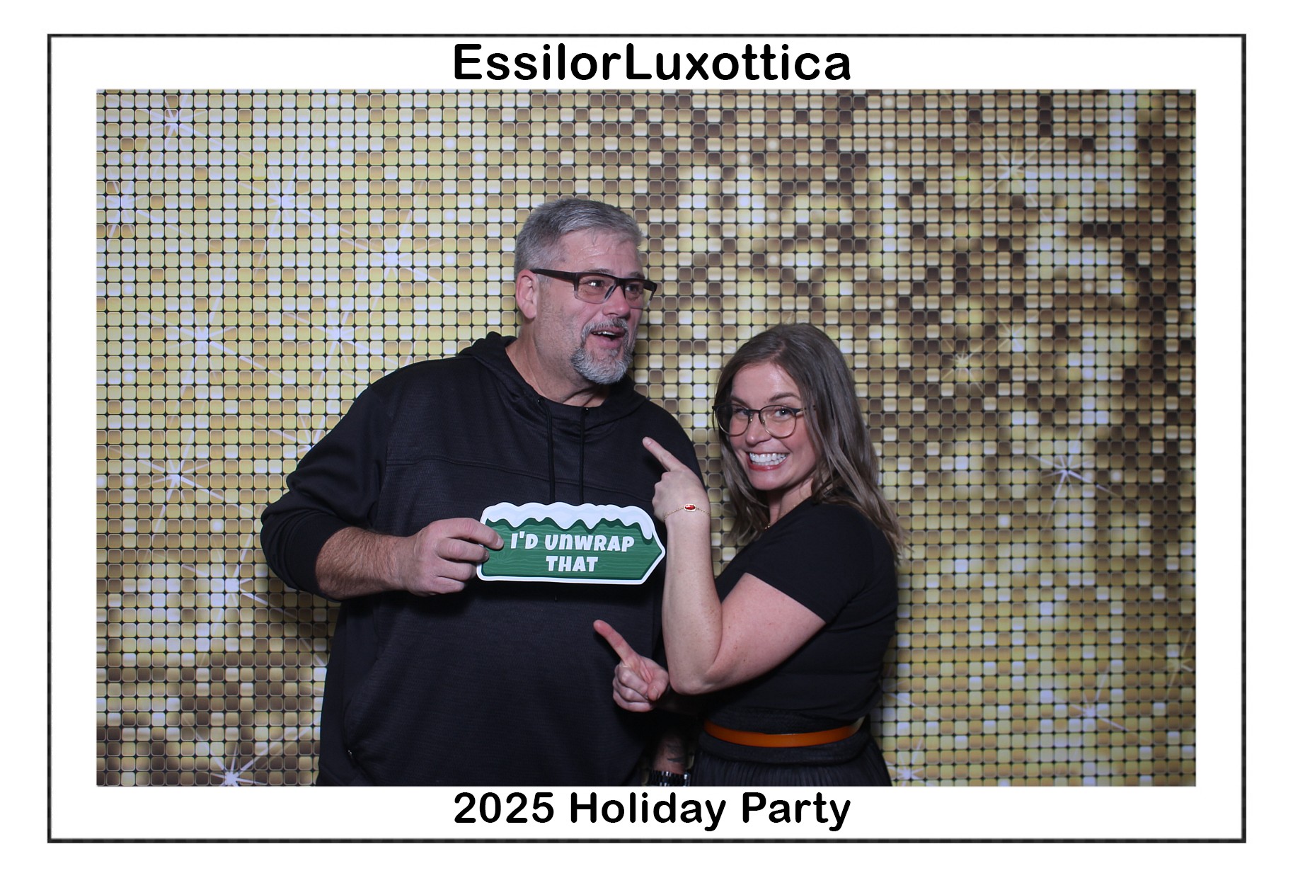 Essilorluxottica Party | View more photos from the event at gallery.photoboothcincy.com/u/PhotoBoothCincy/Essilorluxottica-Party