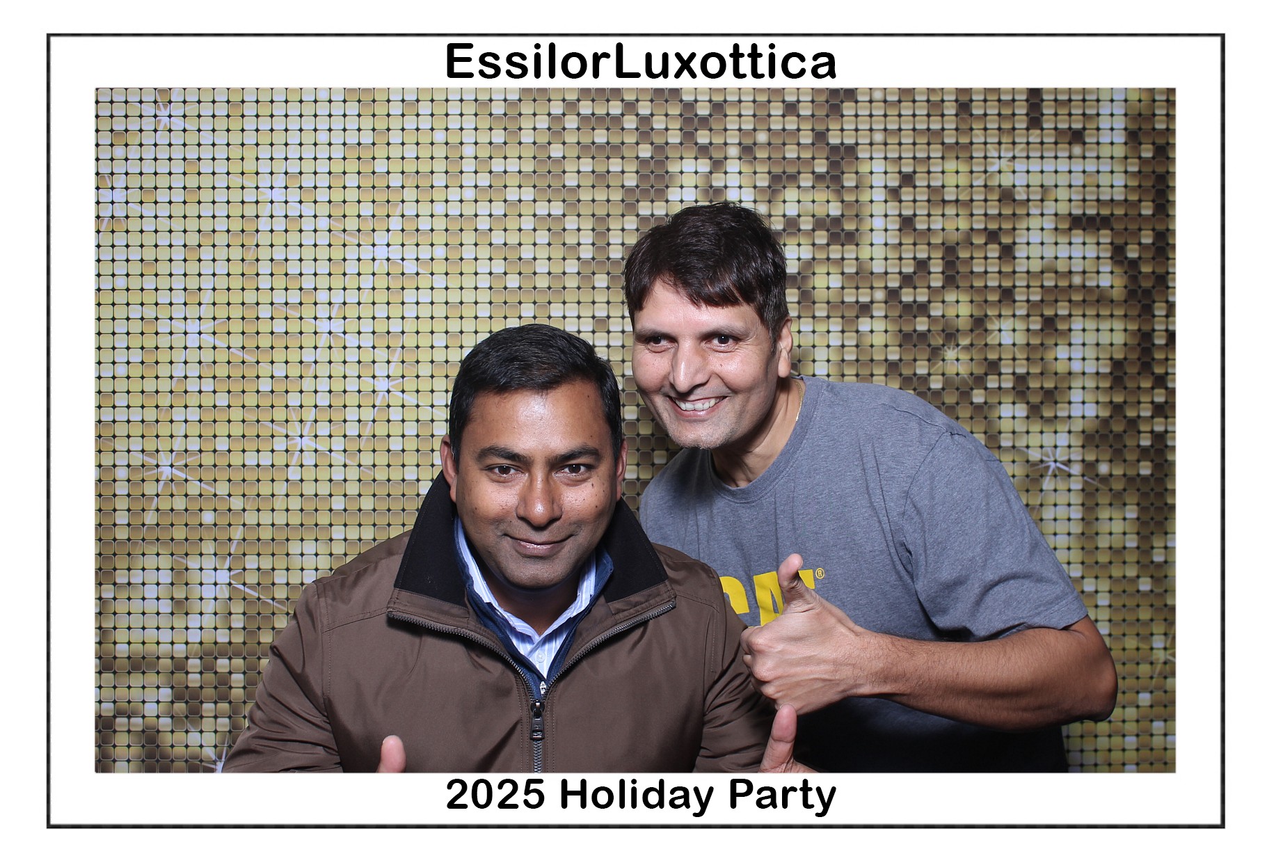 Essilorluxottica Party | View more photos from the event at gallery.photoboothcincy.com/u/PhotoBoothCincy/Essilorluxottica-Party