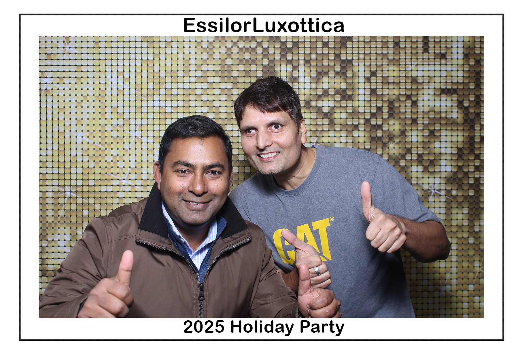 Essilorluxottica Party | View more photos from the event at gallery.photoboothcincy.com/u/PhotoBoothCincy/Essilorluxottica-Party