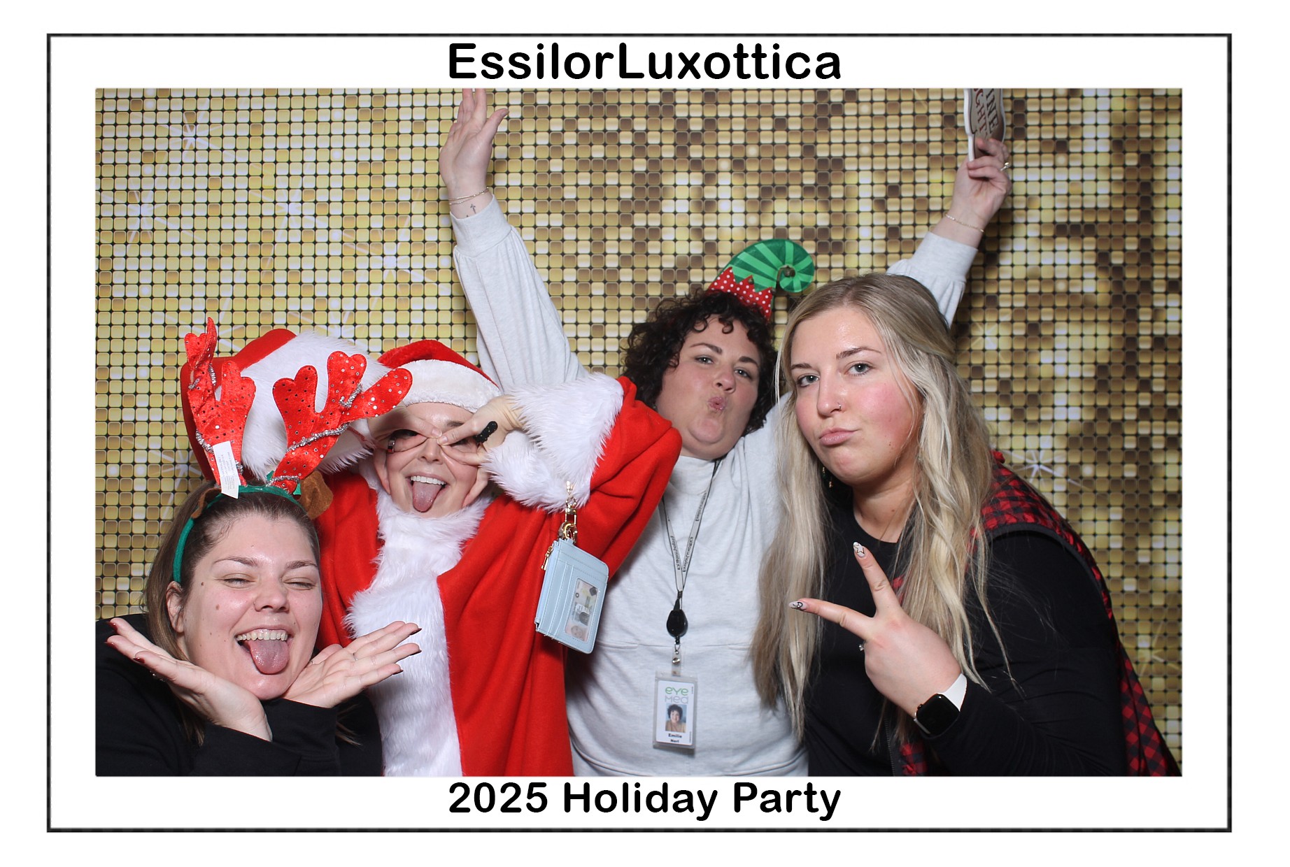 Essilorluxottica Party | View more photos from the event at gallery.photoboothcincy.com/u/PhotoBoothCincy/Essilorluxottica-Party