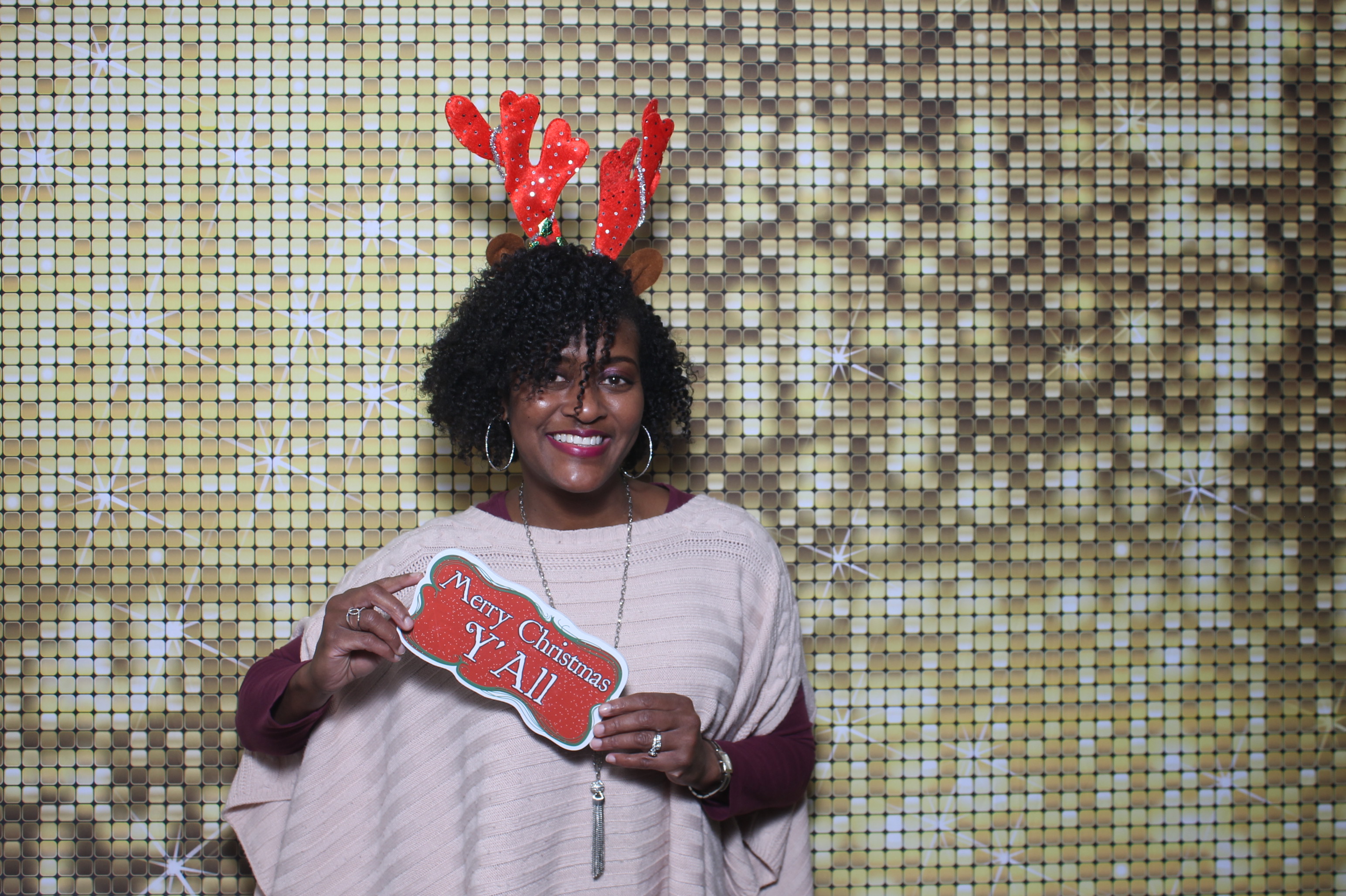 Essilorluxottica Party | View more photos from the event at gallery.photoboothcincy.com/u/PhotoBoothCincy/Essilorluxottica-Party