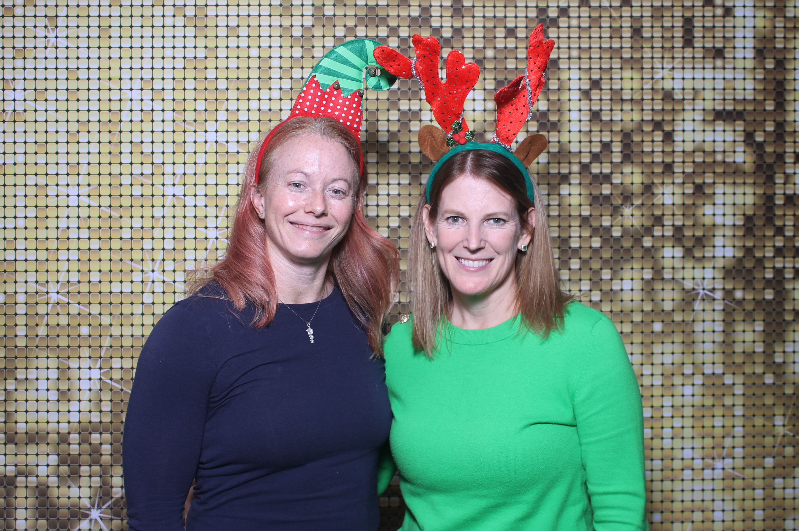 Essilorluxottica Party | View more photos from the event at gallery.photoboothcincy.com/u/PhotoBoothCincy/Essilorluxottica-Party
