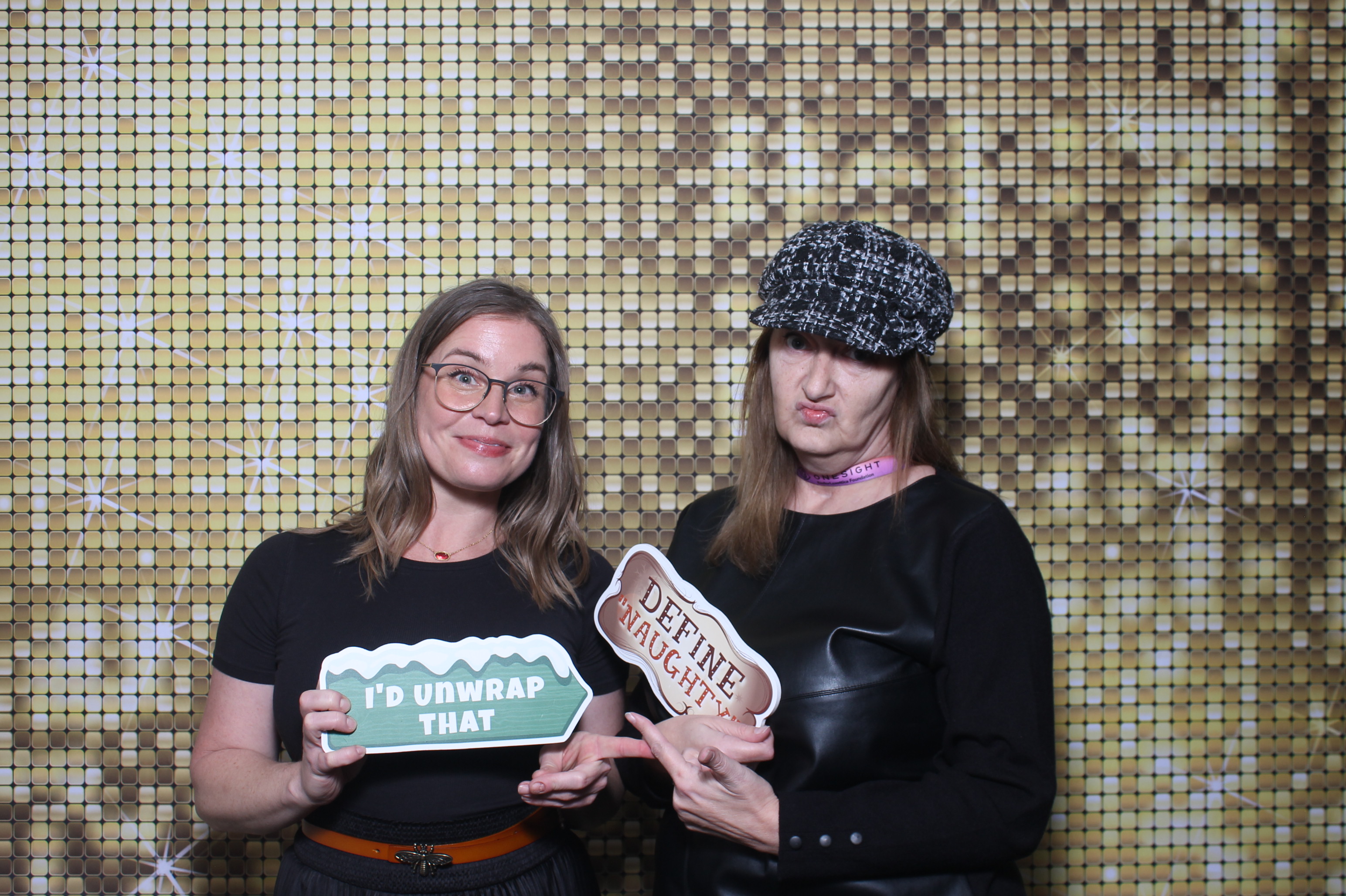 Essilorluxottica Party | View more photos from the event at gallery.photoboothcincy.com/u/PhotoBoothCincy/Essilorluxottica-Party